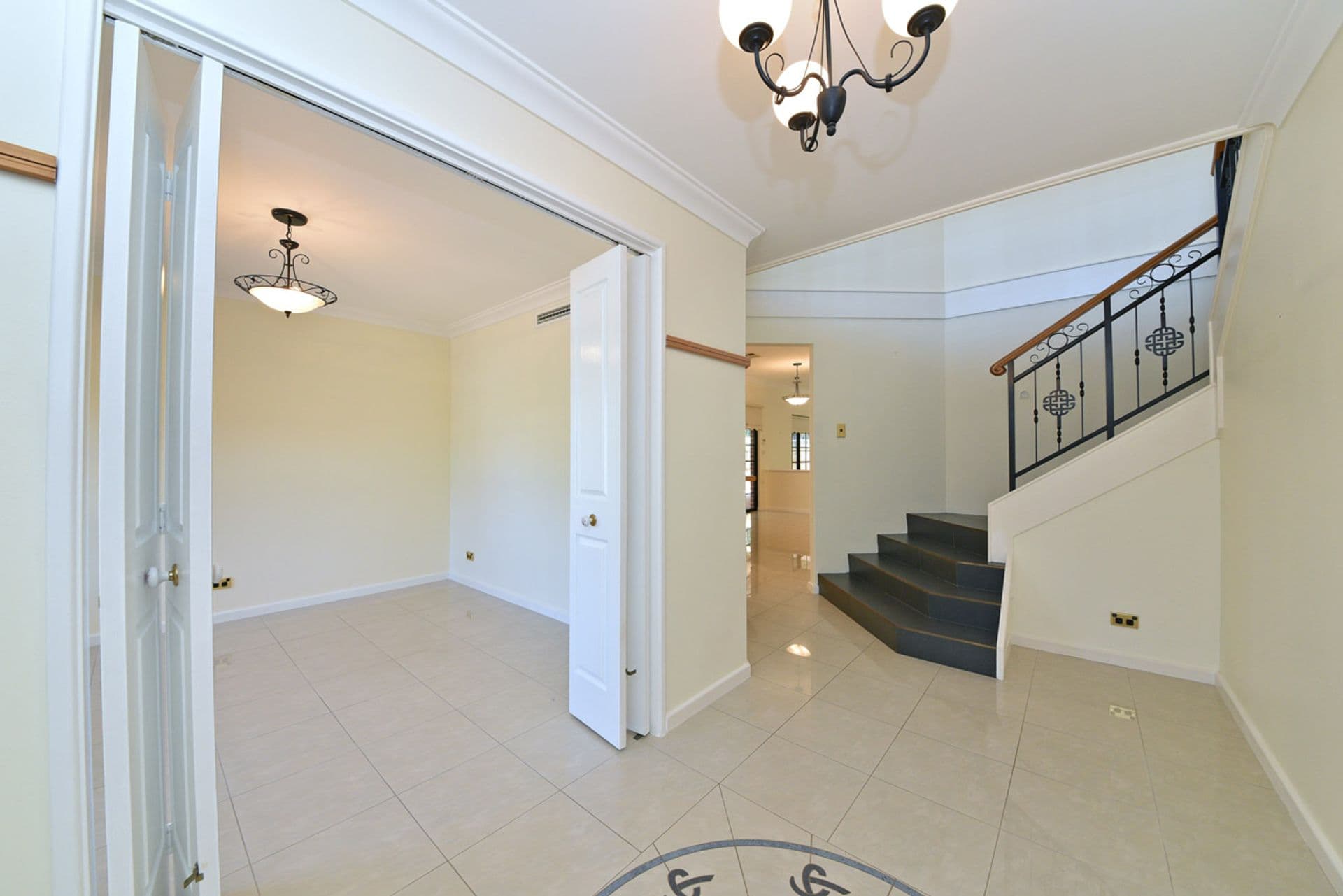 2 Seaham Way, Mindarie, WA, 6030, Mindarie - Thumbnail 3