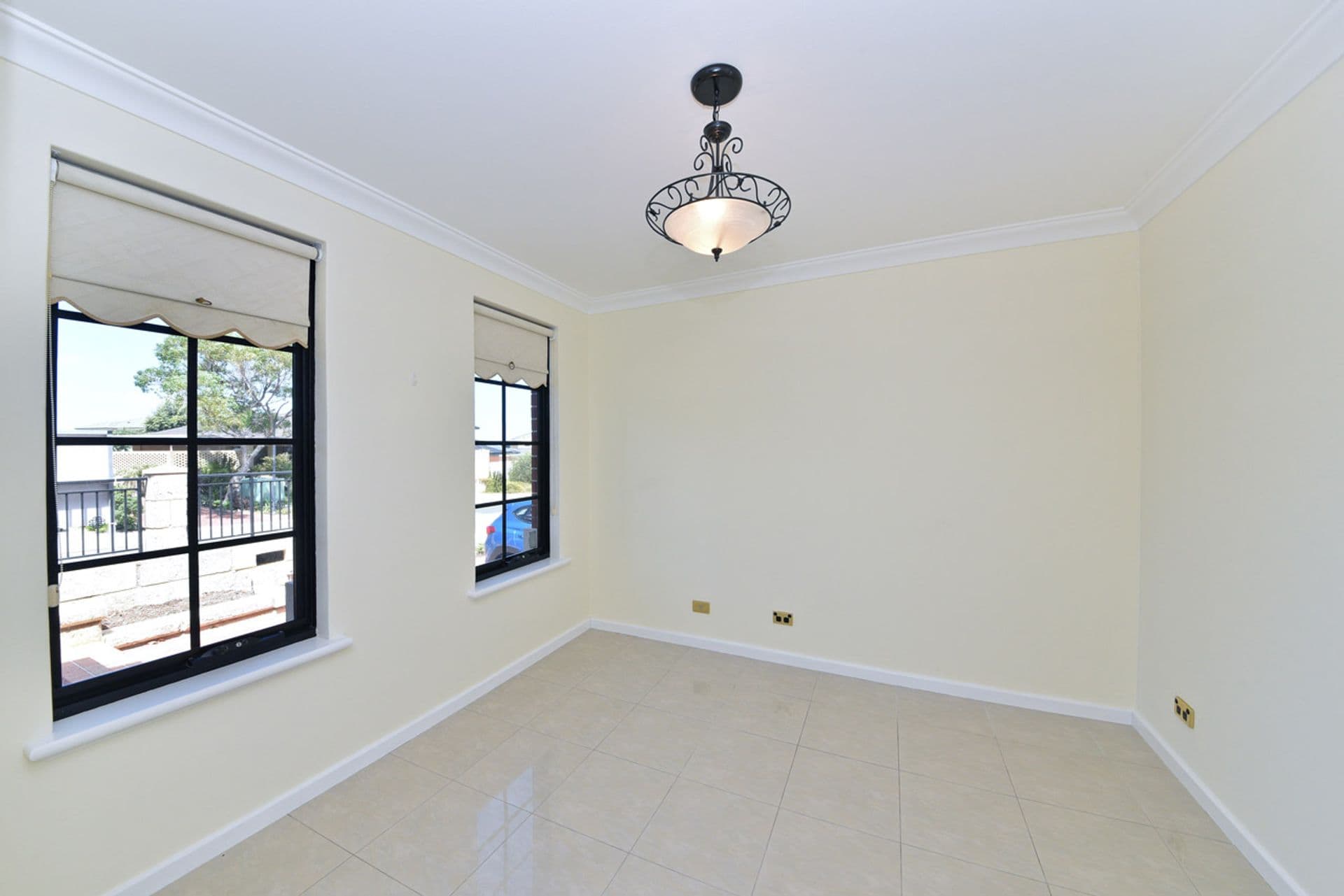2 Seaham Way, Mindarie, WA, 6030, Mindarie - Thumbnail 4