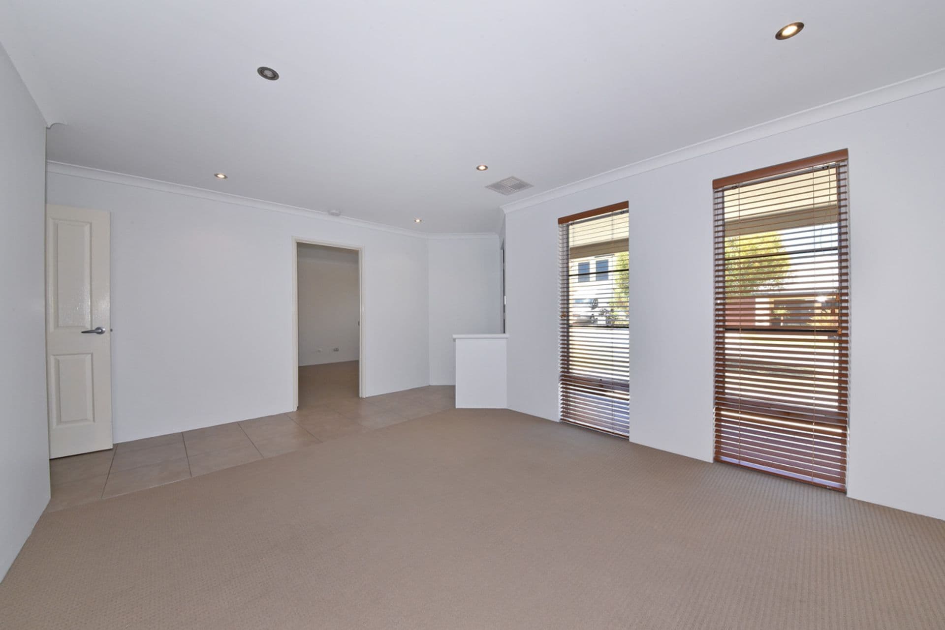 3 Utica Terrace, Clarkson, WA, 6030, Clarkson - Thumbnail 3