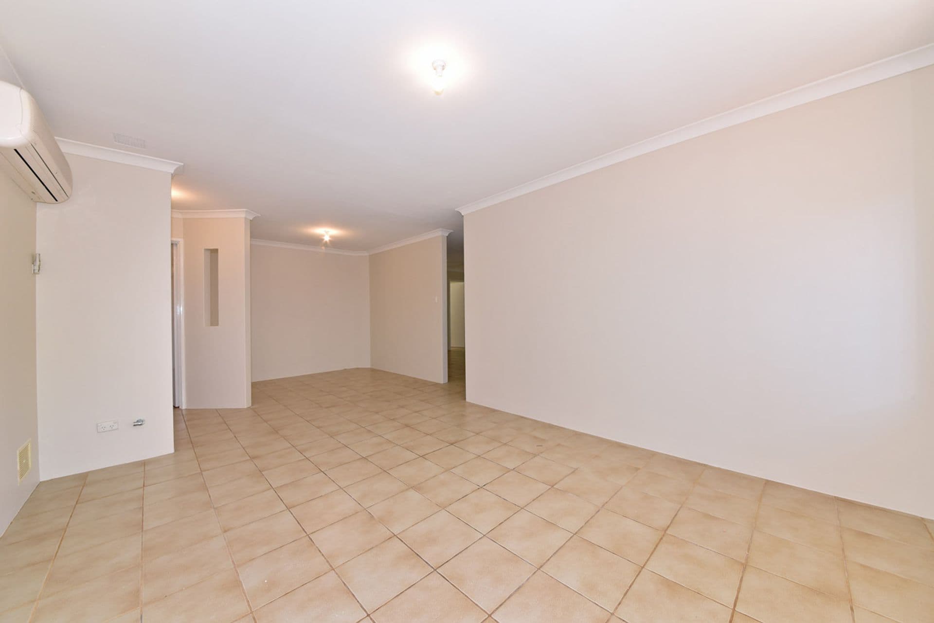 29 Turnatt Way, Wanneroo, WA, 6065, Wanneroo - Thumbnail 8