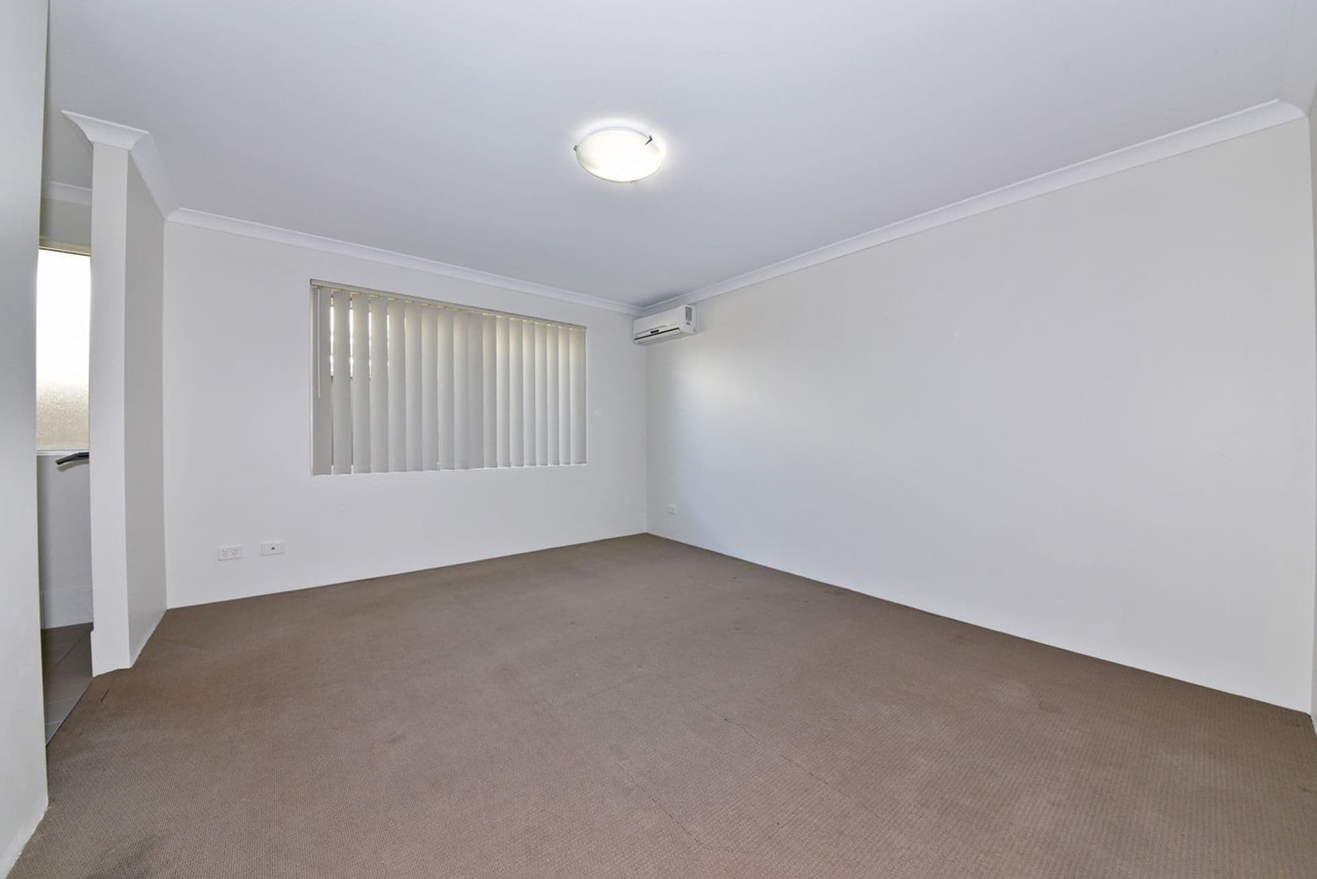 75 Hollington Boulevard, Butler, WA, 6036, Butler - Thumbnail 3