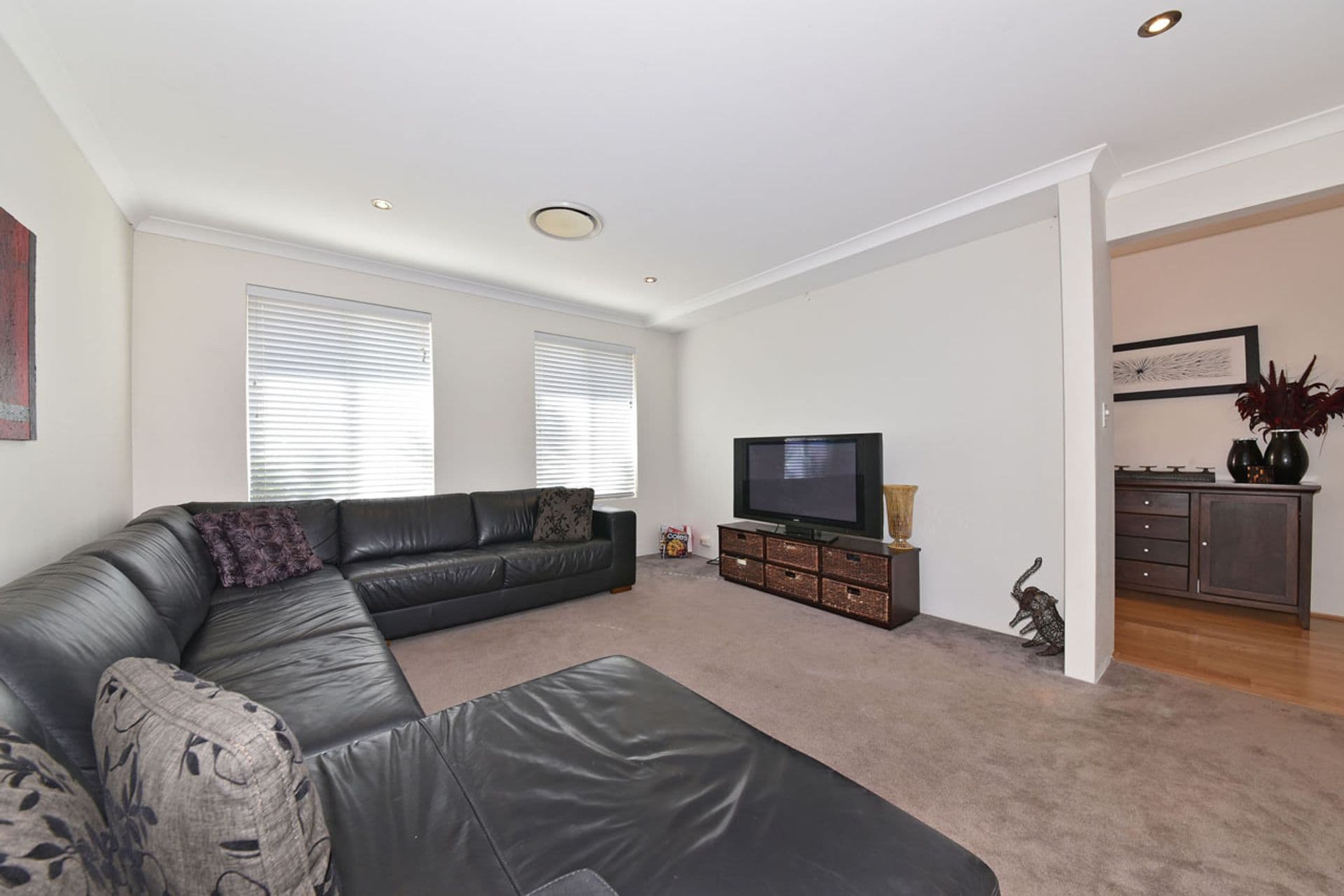 27 Airlie Chase, Clarkson, WA, 6030, Clarkson - Thumbnail 5