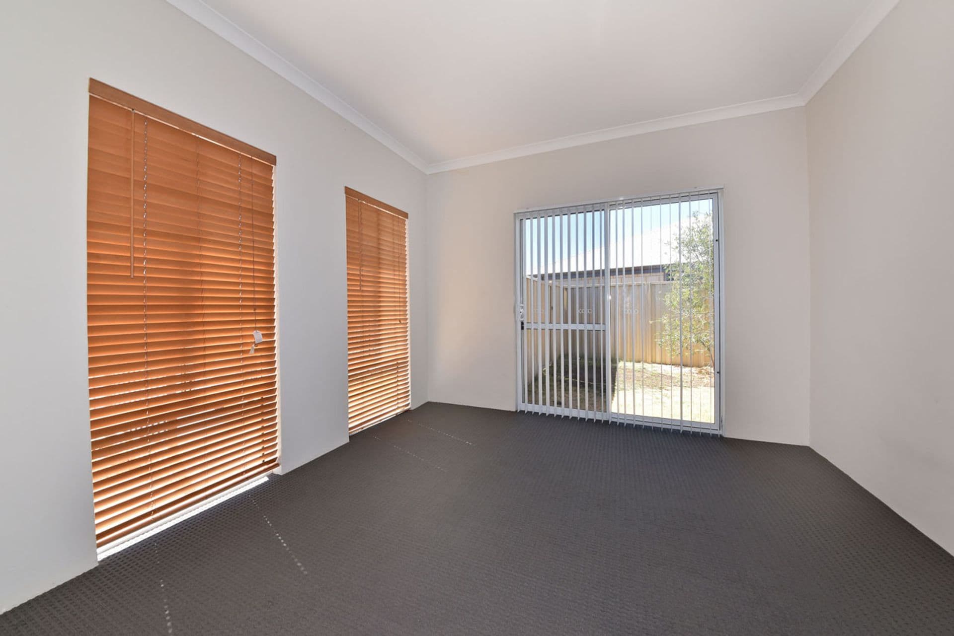 48 Portsalon Parkway, Butler, WA, 6036, Butler - Thumbnail 3