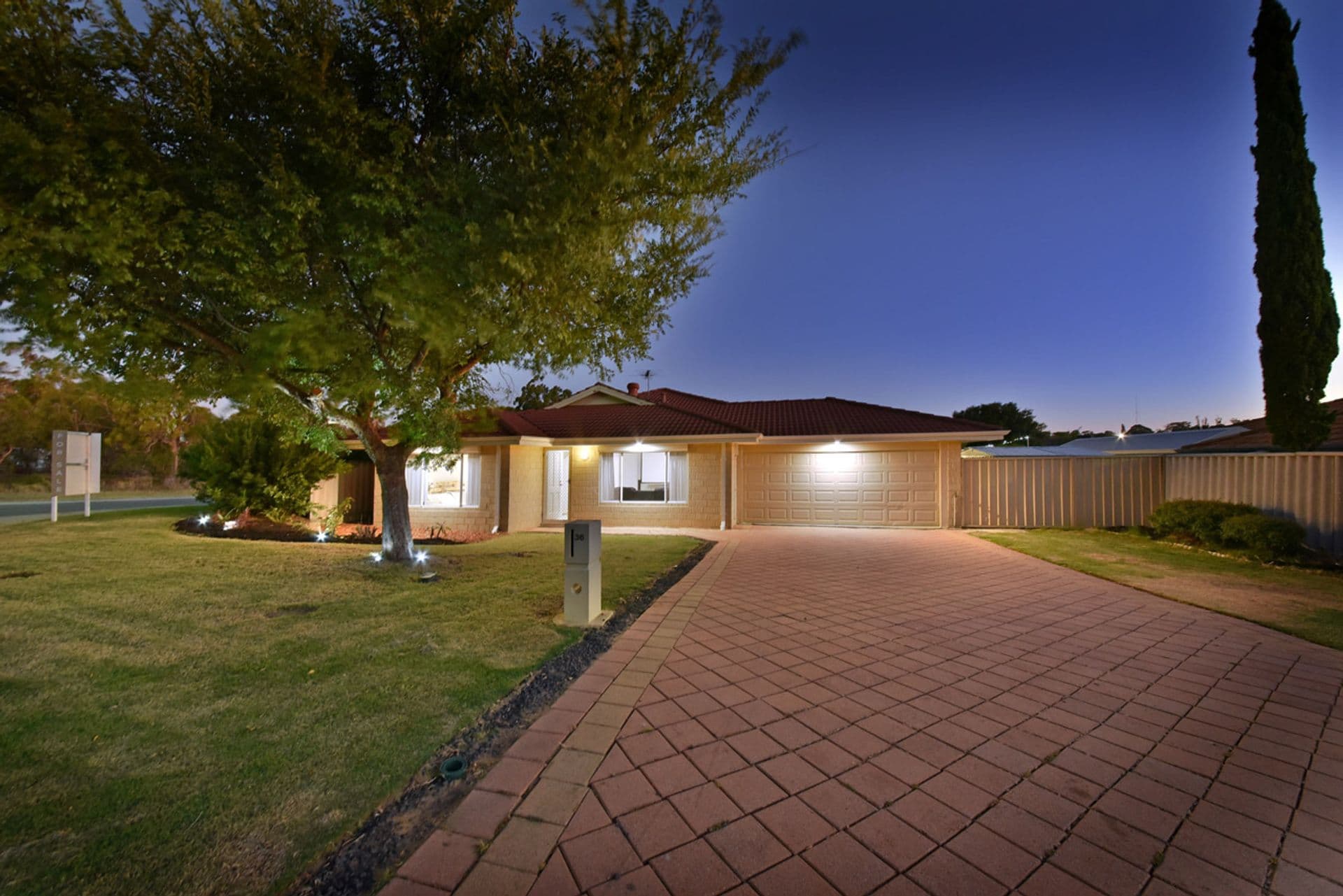 36 Gidgi Way, Wanneroo, WA, 6065, Wanneroo - Thumbnail 2