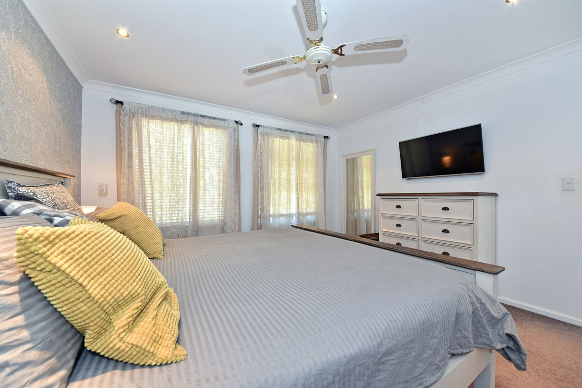 9 Holyhead Green, Mindarie, WA, 6030, Mindarie - Thumbnail 5