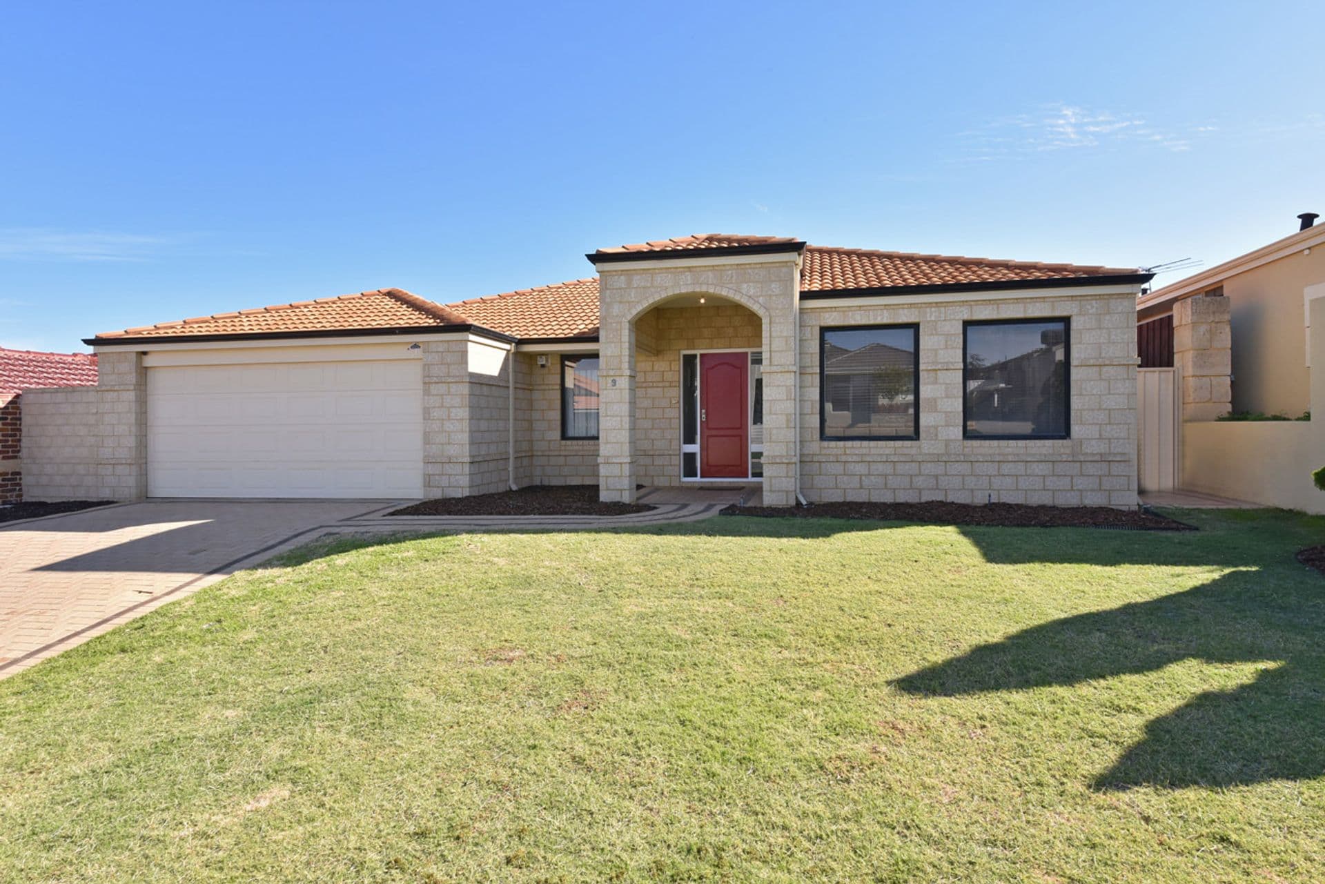 9 Holyhead Green, Mindarie, WA, 6030, Mindarie - Image 1