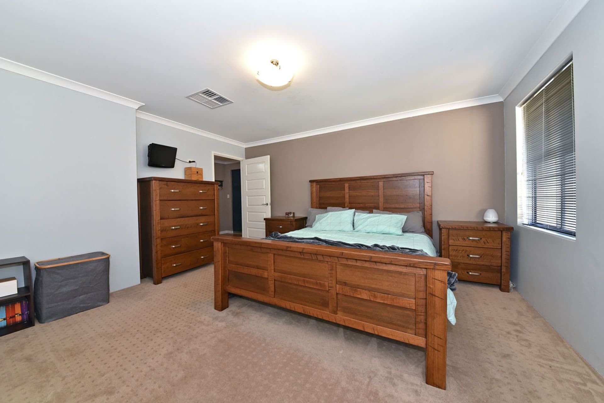 130 Liberty Drive, Clarkson, WA, 6030, Clarkson - Thumbnail 8