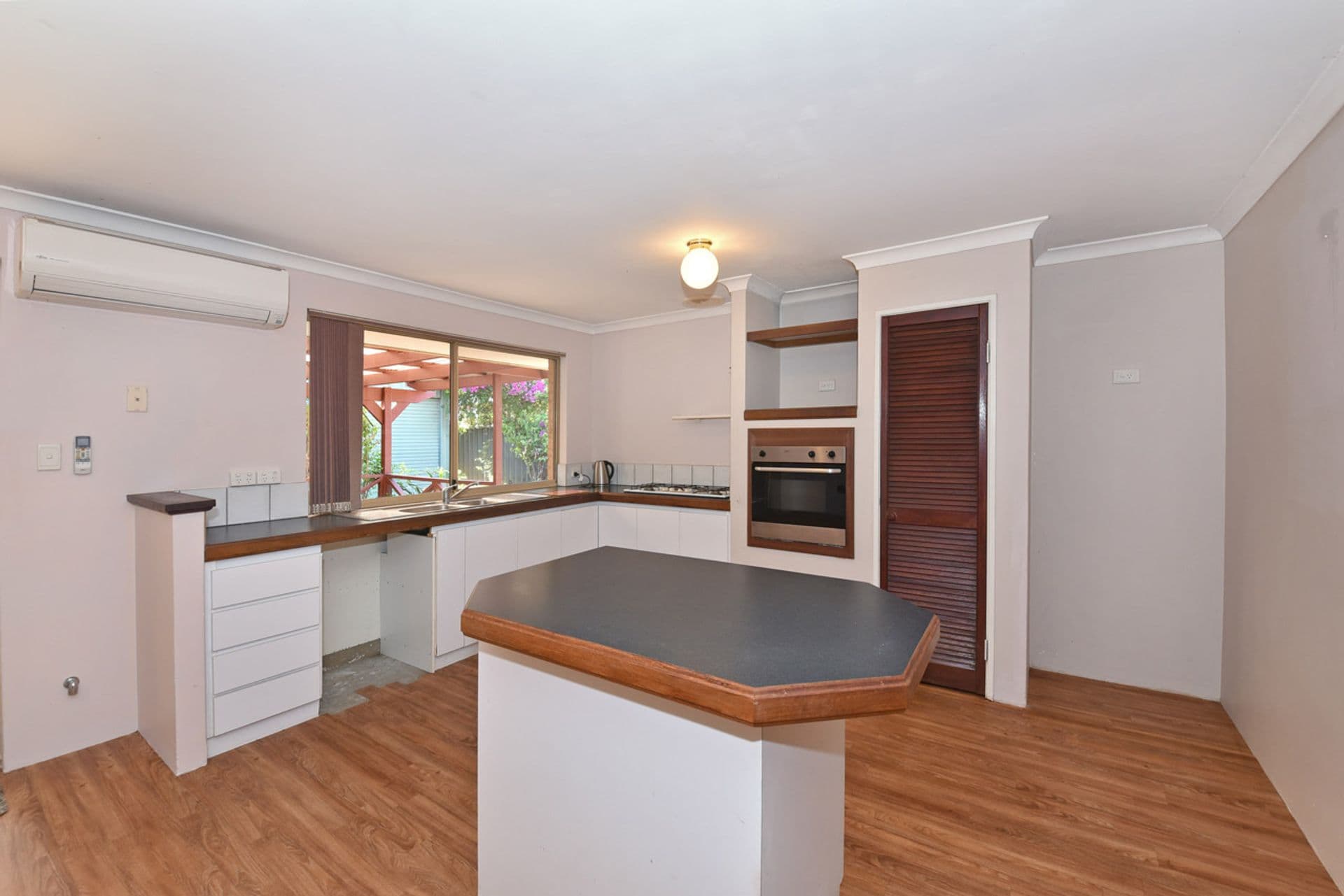 8 Tarra Close, Clarkson, WA, 6030, Clarkson - Thumbnail 6