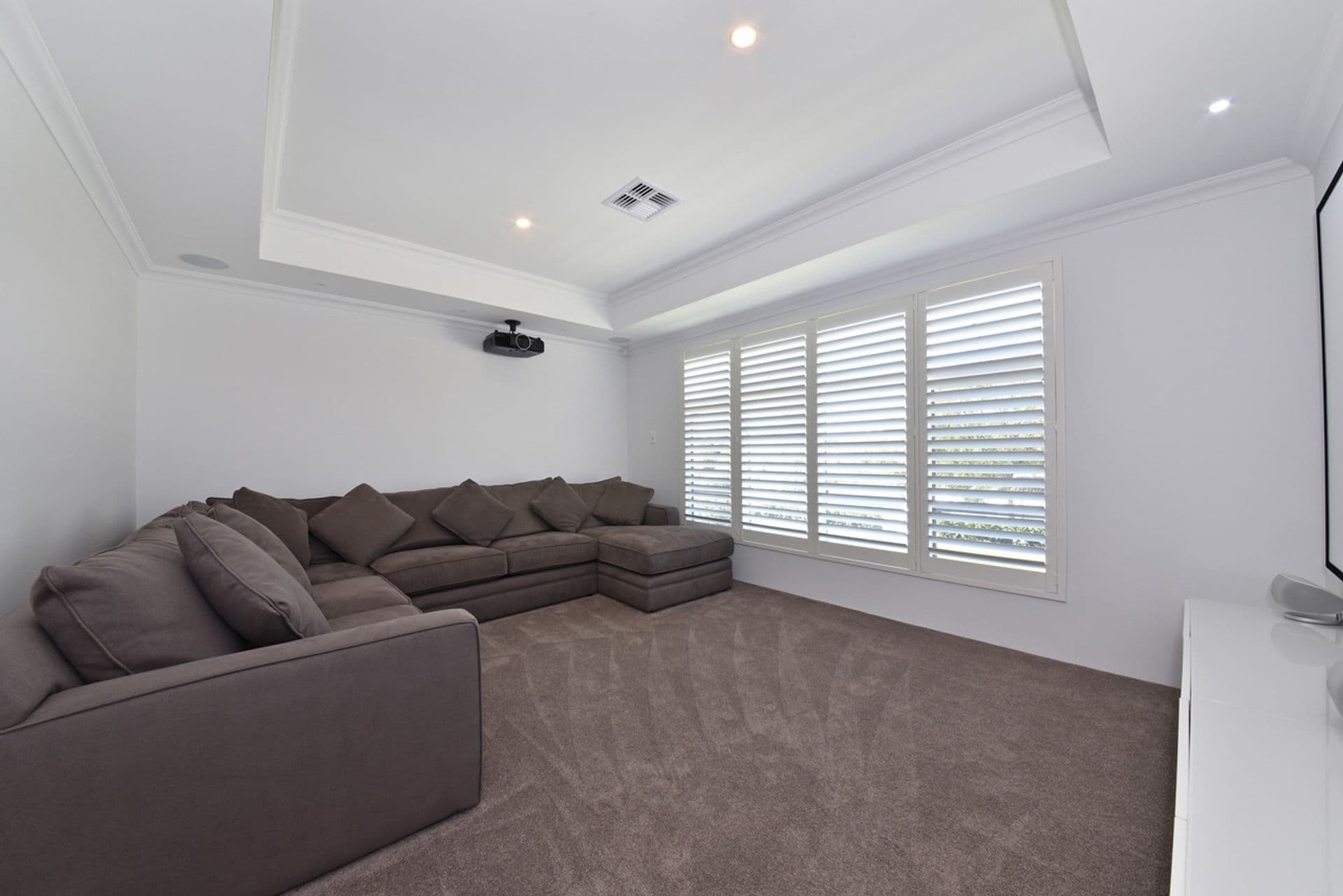 58 Bunker Crescent, Yanchep, WA, 6035, Yanchep - Thumbnail 3