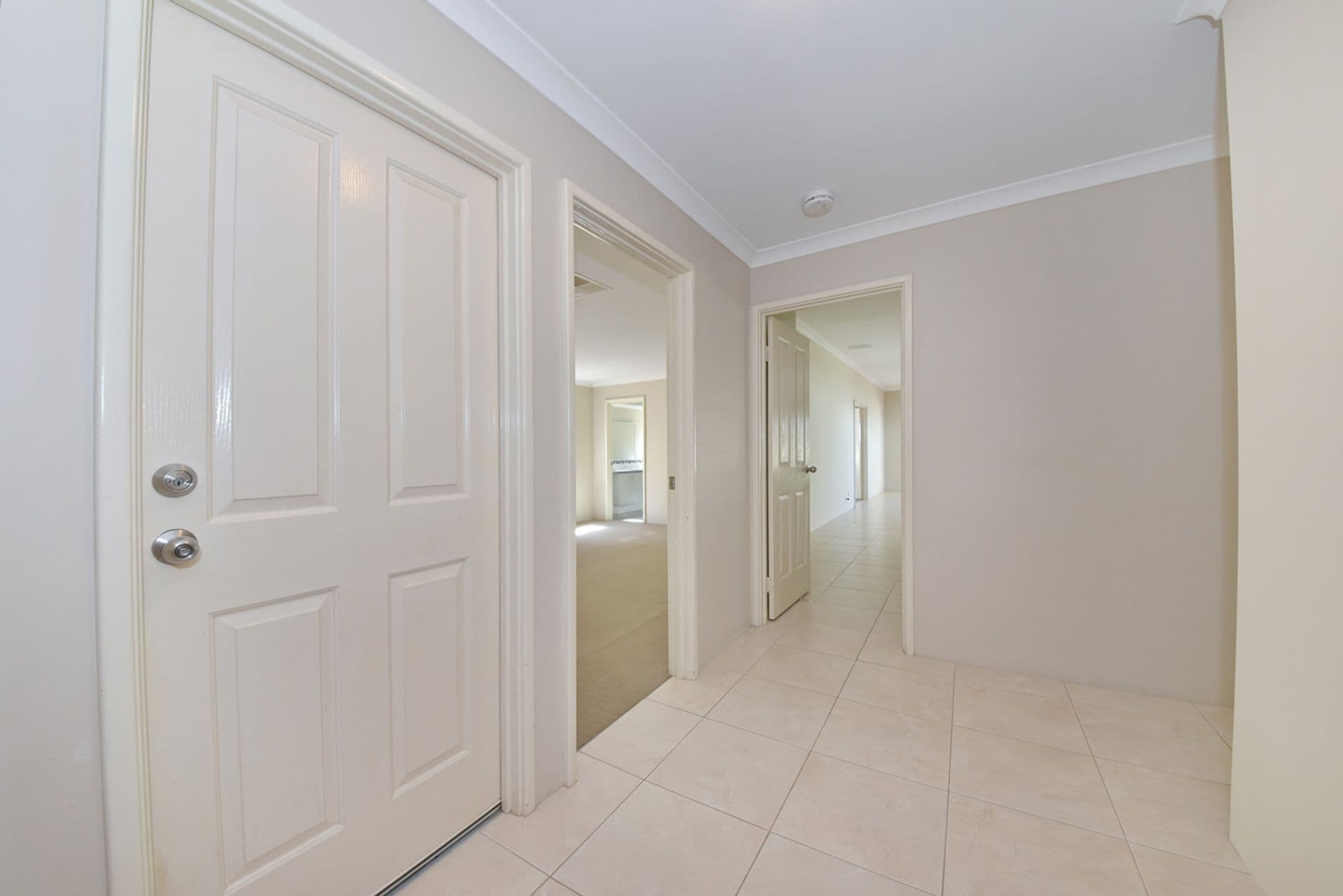 7 Tupelo Fairway, Clarkson, WA, 6030, Clarkson - Thumbnail 2