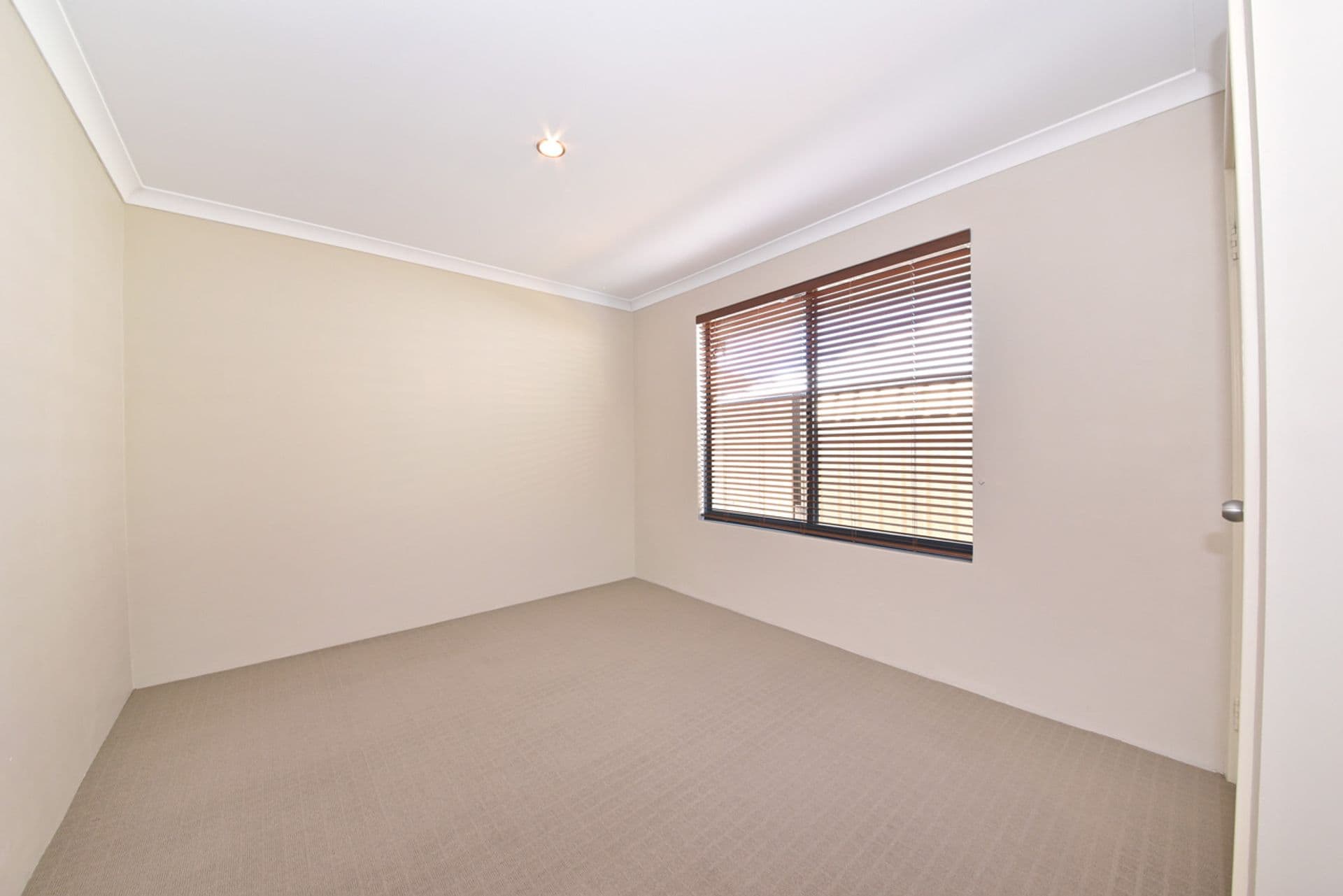 7 Tupelo Fairway, Clarkson, WA, 6030, Clarkson - Thumbnail 4