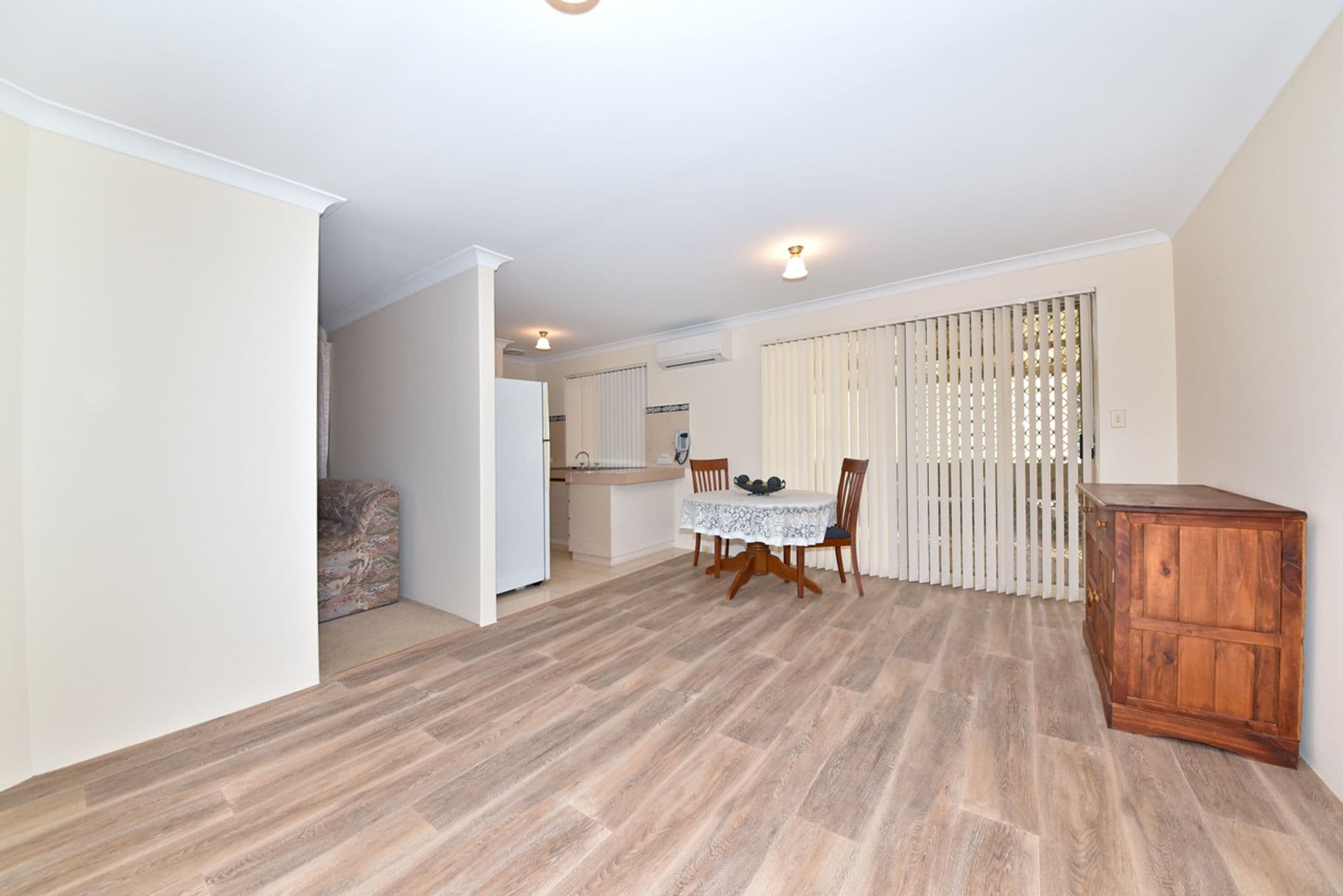 3B Cox Crescent, Quinns Rocks, WA, 6030, Quinns Rocks - Thumbnail 8