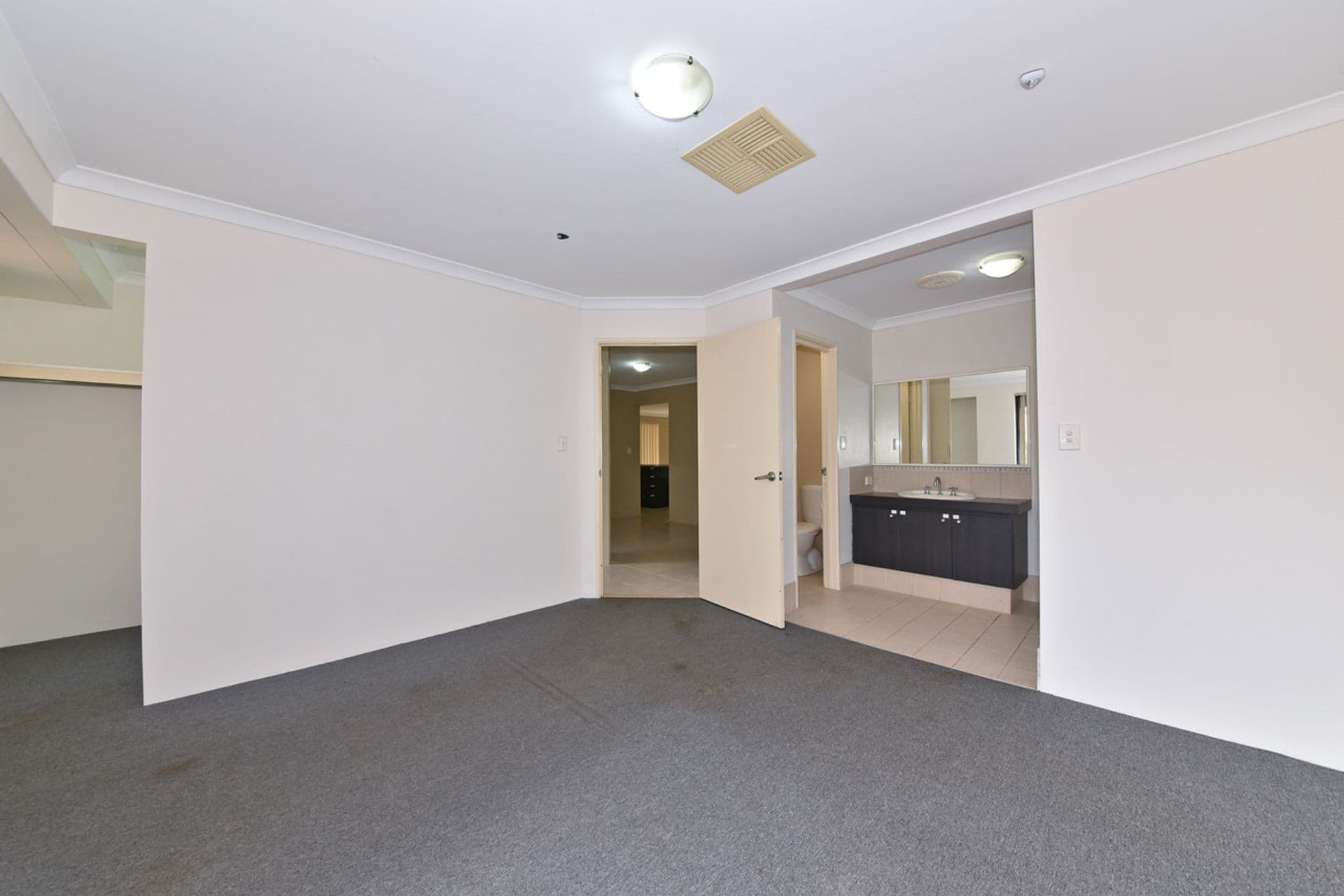 38 Alpina Promenade, Banksia Grove, WA, 6031, Banksia Grove - Thumbnail 5