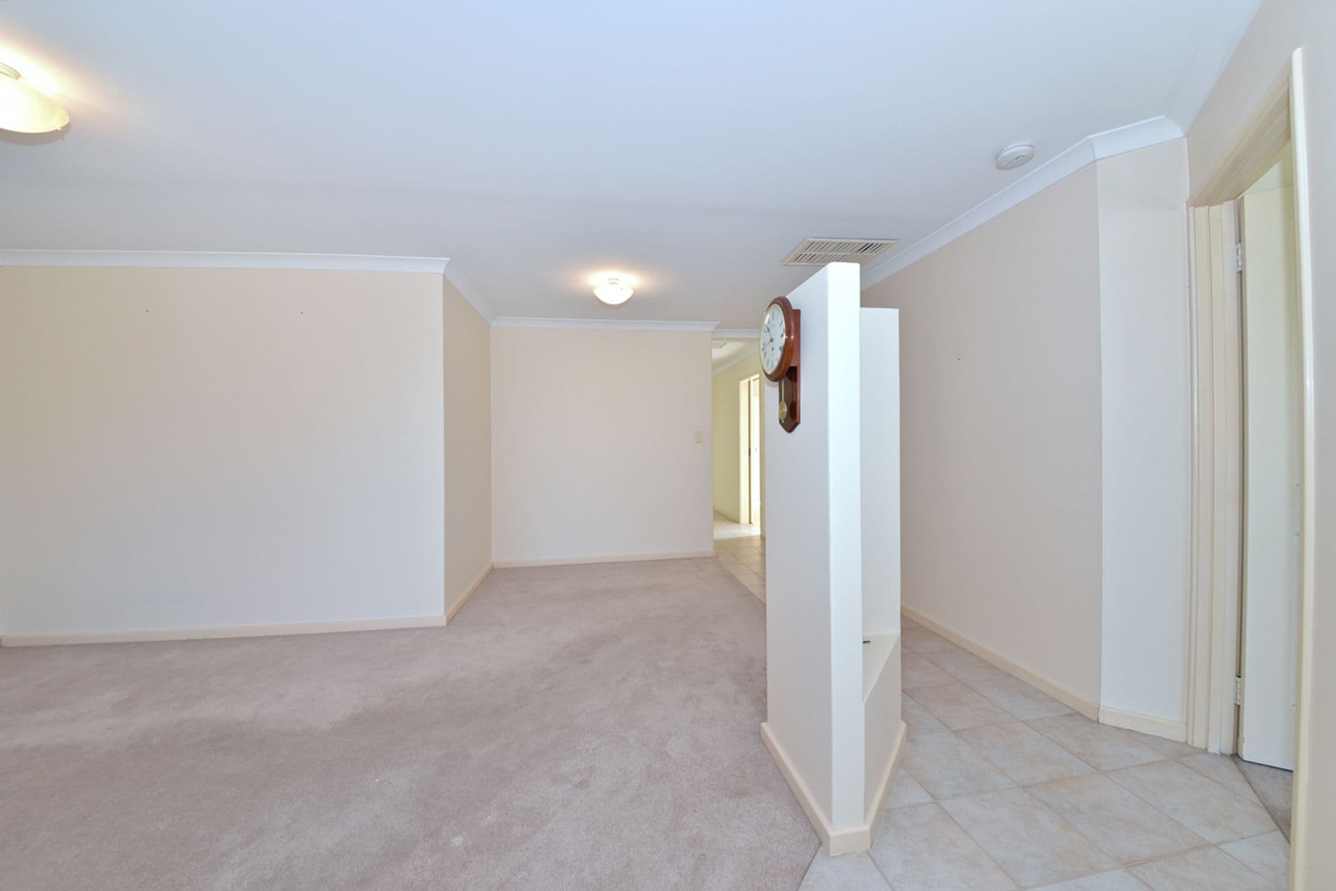 17 Mal Bay Court, Mindarie, WA, 6030, Mindarie - Thumbnail 2