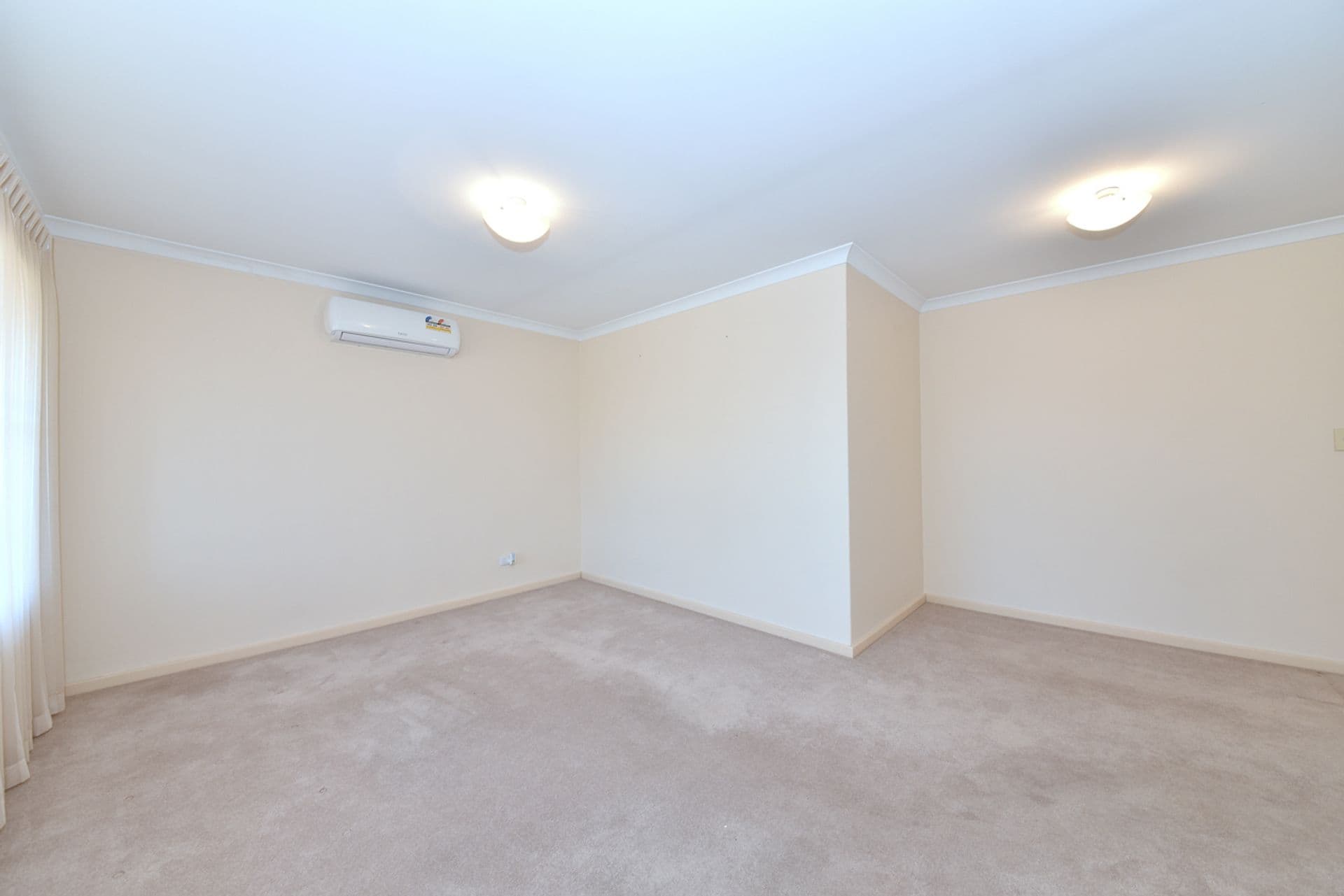 17 Mal Bay Court, Mindarie, WA, 6030, Mindarie - Thumbnail 3