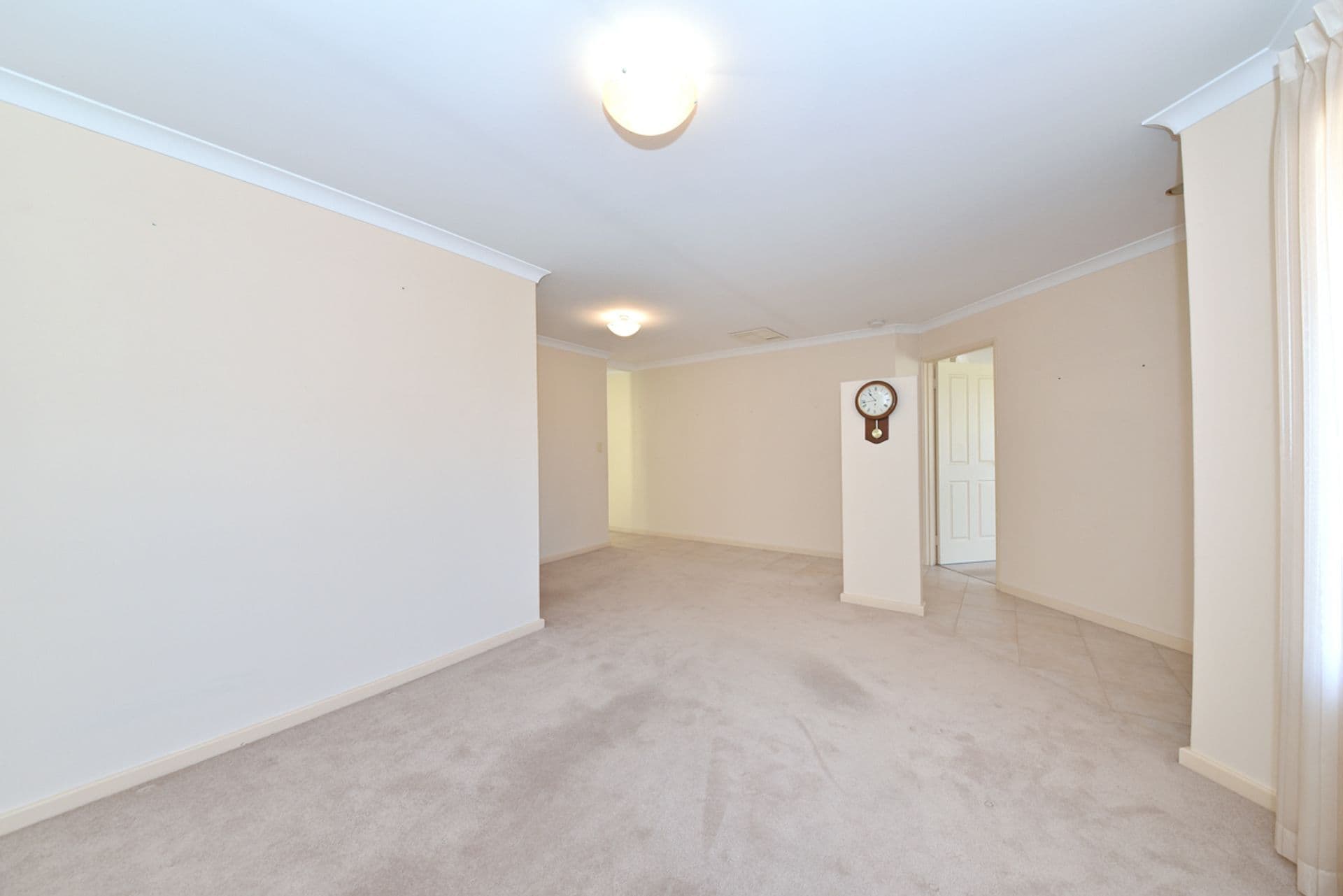17 Mal Bay Court, Mindarie, WA, 6030, Mindarie - Thumbnail 4