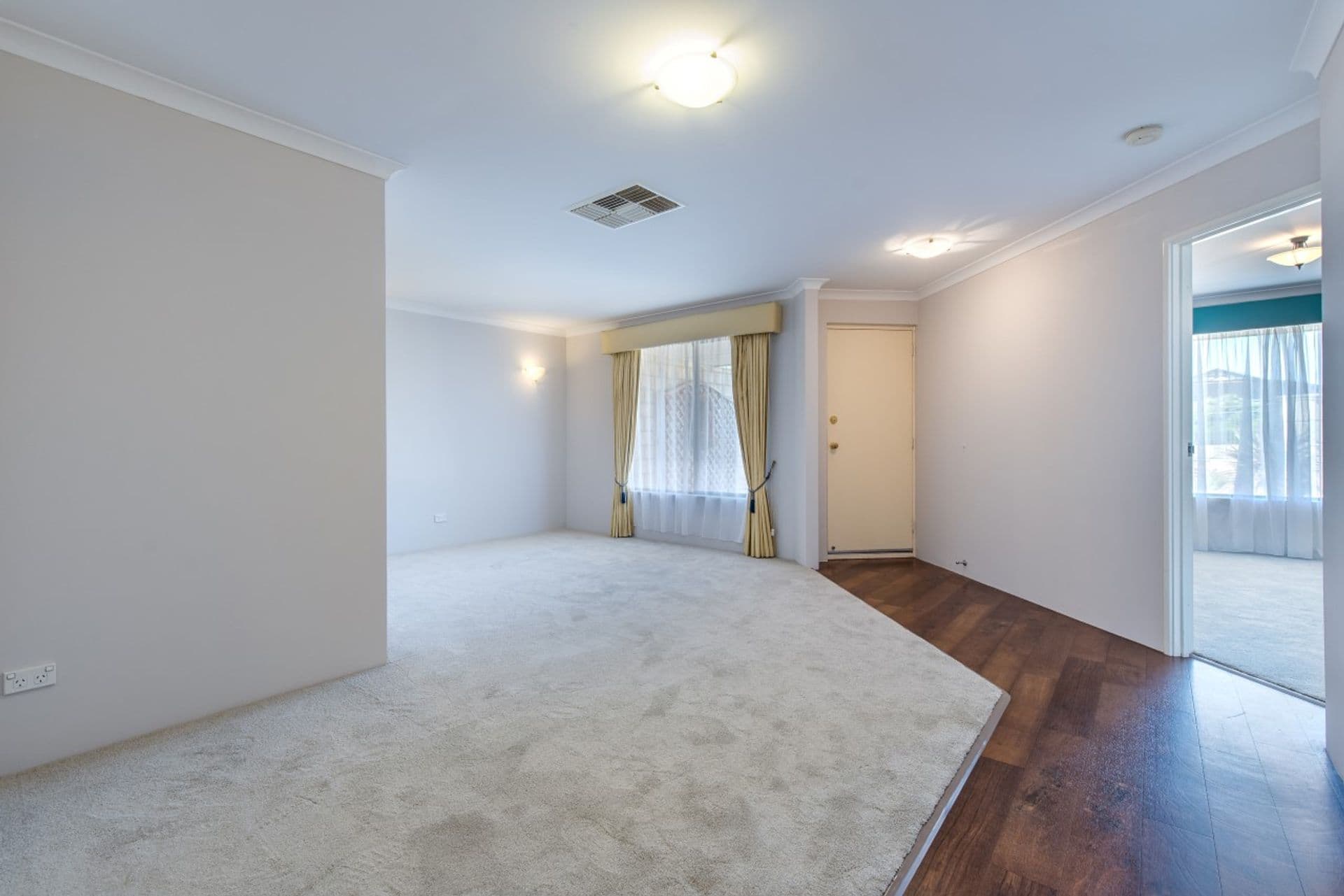 Unit 1, Ocean Keys Commercial Centre, 1868 Marmion Avenue, Clarkson, WA, 6030, Quinns Rocks - Thumbnail 3
