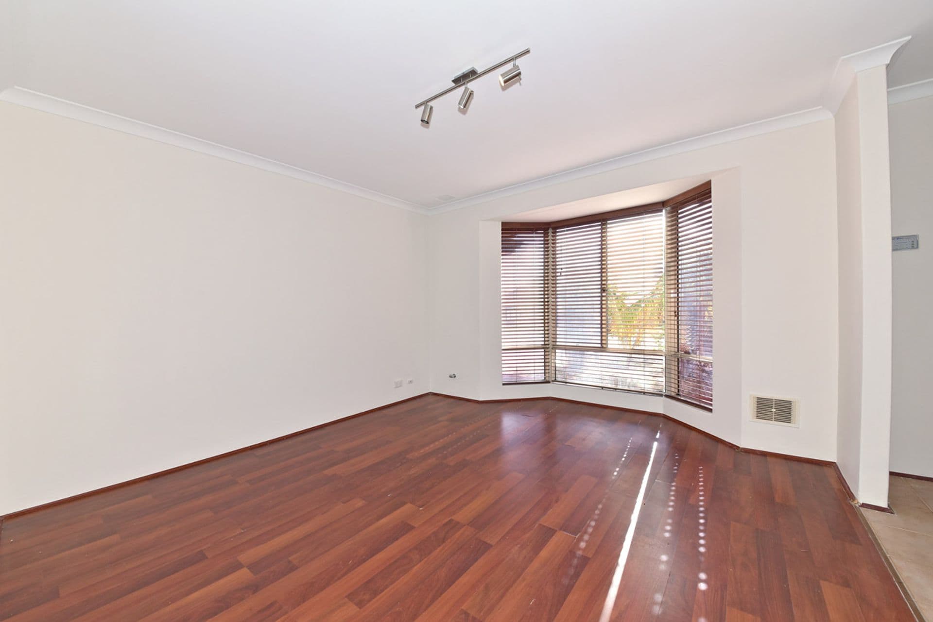 6 Dumbarton Loop, Kinross, WA, 6028, Kinross - Thumbnail 5