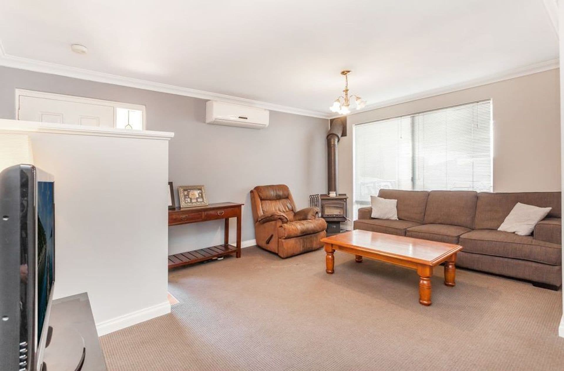42 Savona Grove, Mindarie, WA, 6030, Mindarie - Thumbnail 2