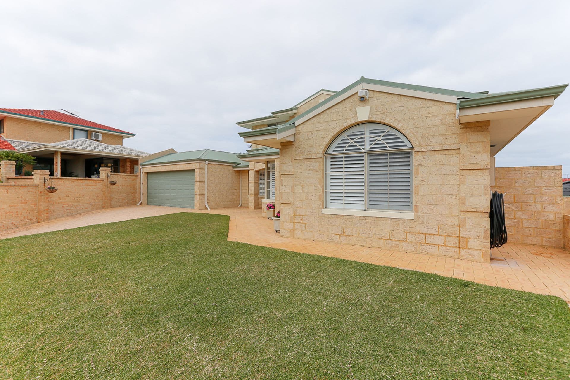 12 Larne Place, Mindarie, WA, 6030, Mindarie - Thumbnail 2
