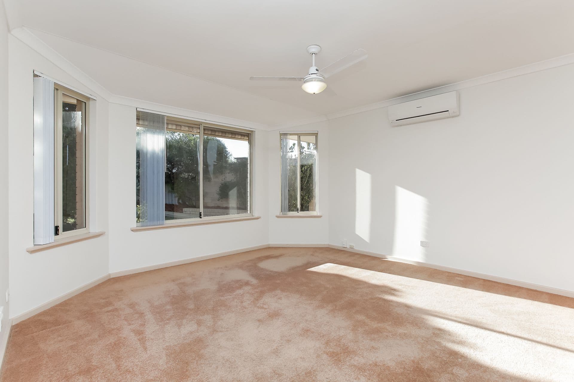 16 Glendevon Turn, Kinross, WA, 6028, Kinross - Thumbnail 5