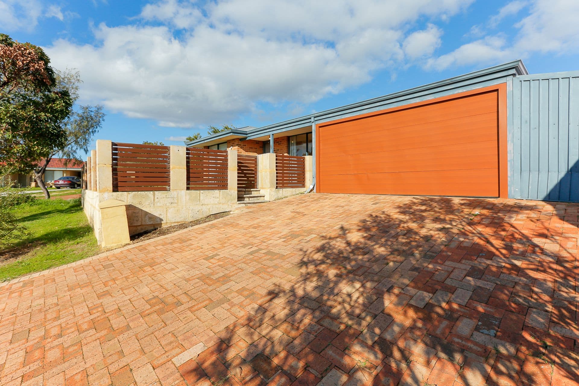 4 Cleland Close, Clarkson, WA, 6030, Clarkson - Thumbnail 2