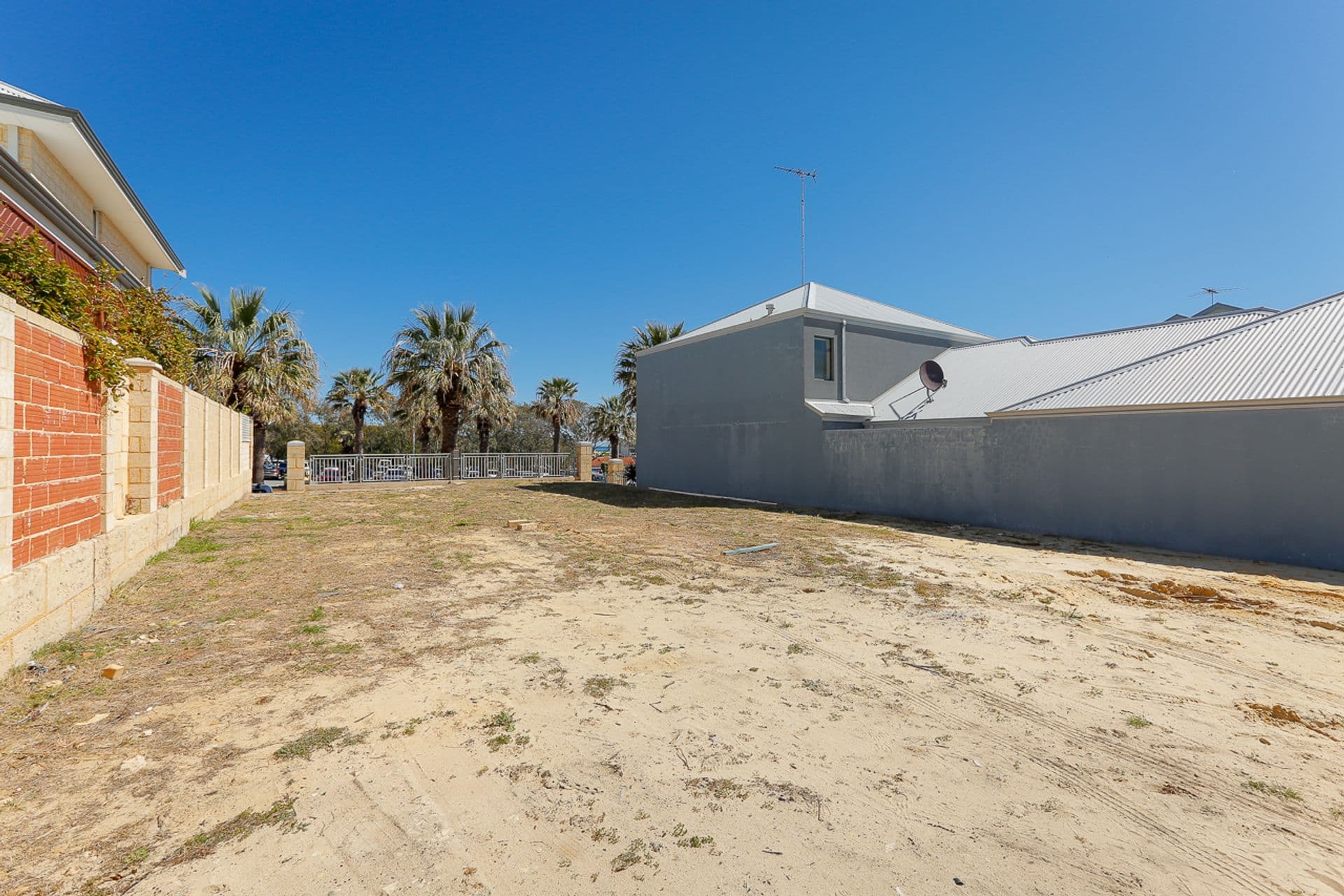 26 Ocean Falls Boulevard, Mindarie, WA, 6030, Mindarie - Thumbnail 5