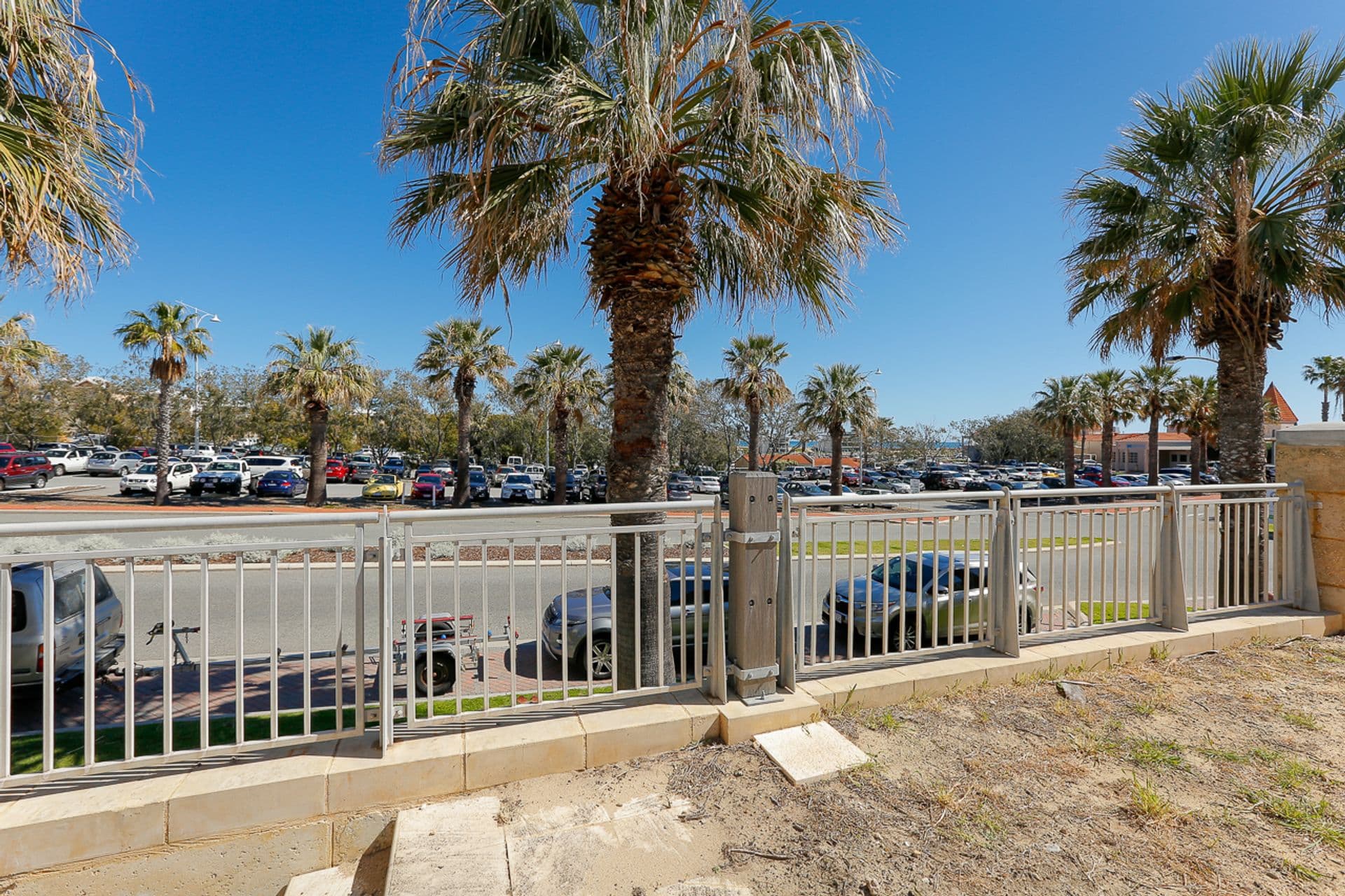 26 Ocean Falls Boulevard, Mindarie, WA, 6030, Mindarie - Thumbnail 3