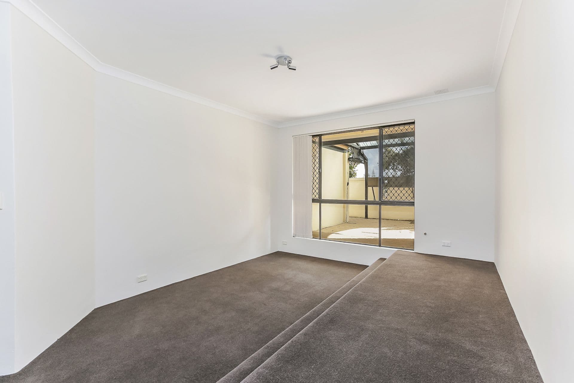 11 Fowey Loop, Mindarie, WA, 6030, Mindarie - Thumbnail 8