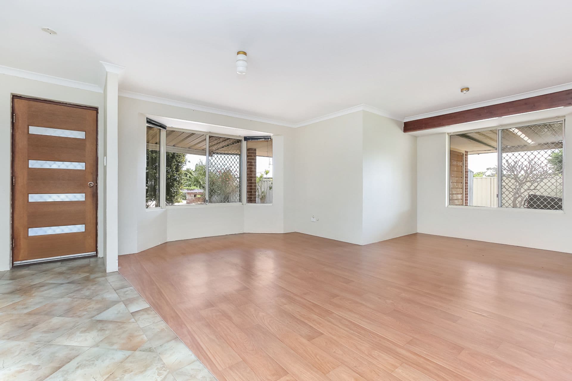 9 Newlin Mews, Clarkson, WA, 6030, Clarkson - Thumbnail 2