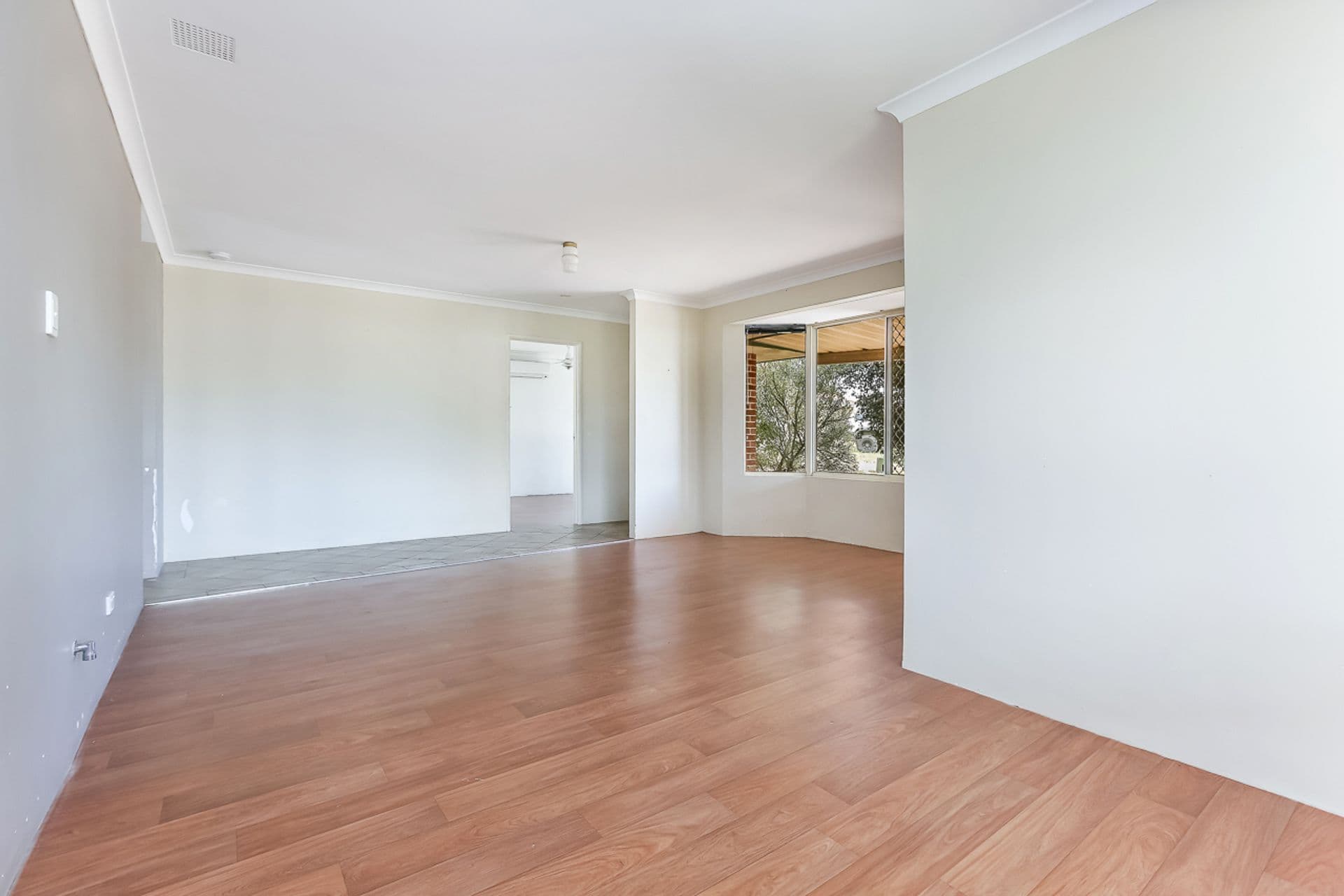 9 Newlin Mews, Clarkson, WA, 6030, Clarkson - Thumbnail 4
