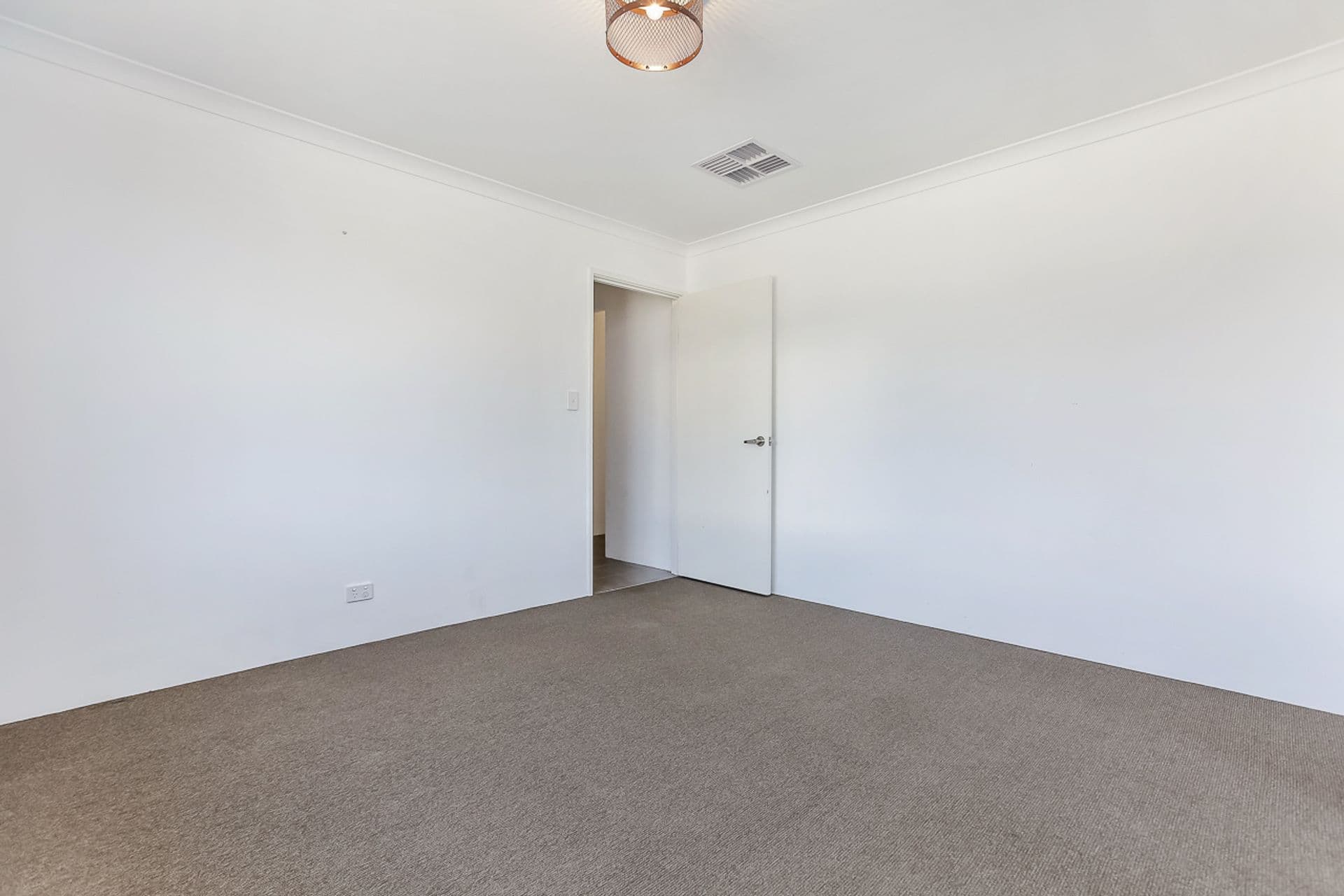 43 Zaffre Street, Eglinton, WA, 6034, Eglinton - Thumbnail 5