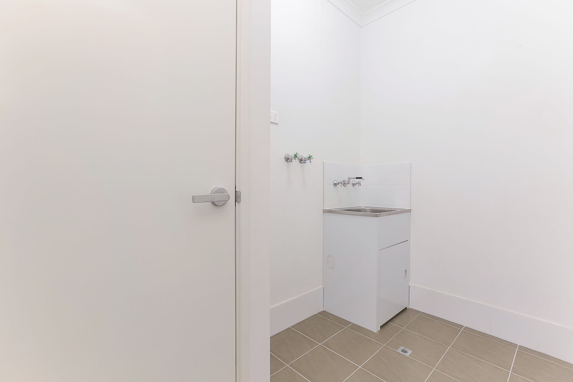 28 Leeward Avenue, Eglinton, WA, 6034, Eglinton - Thumbnail 8