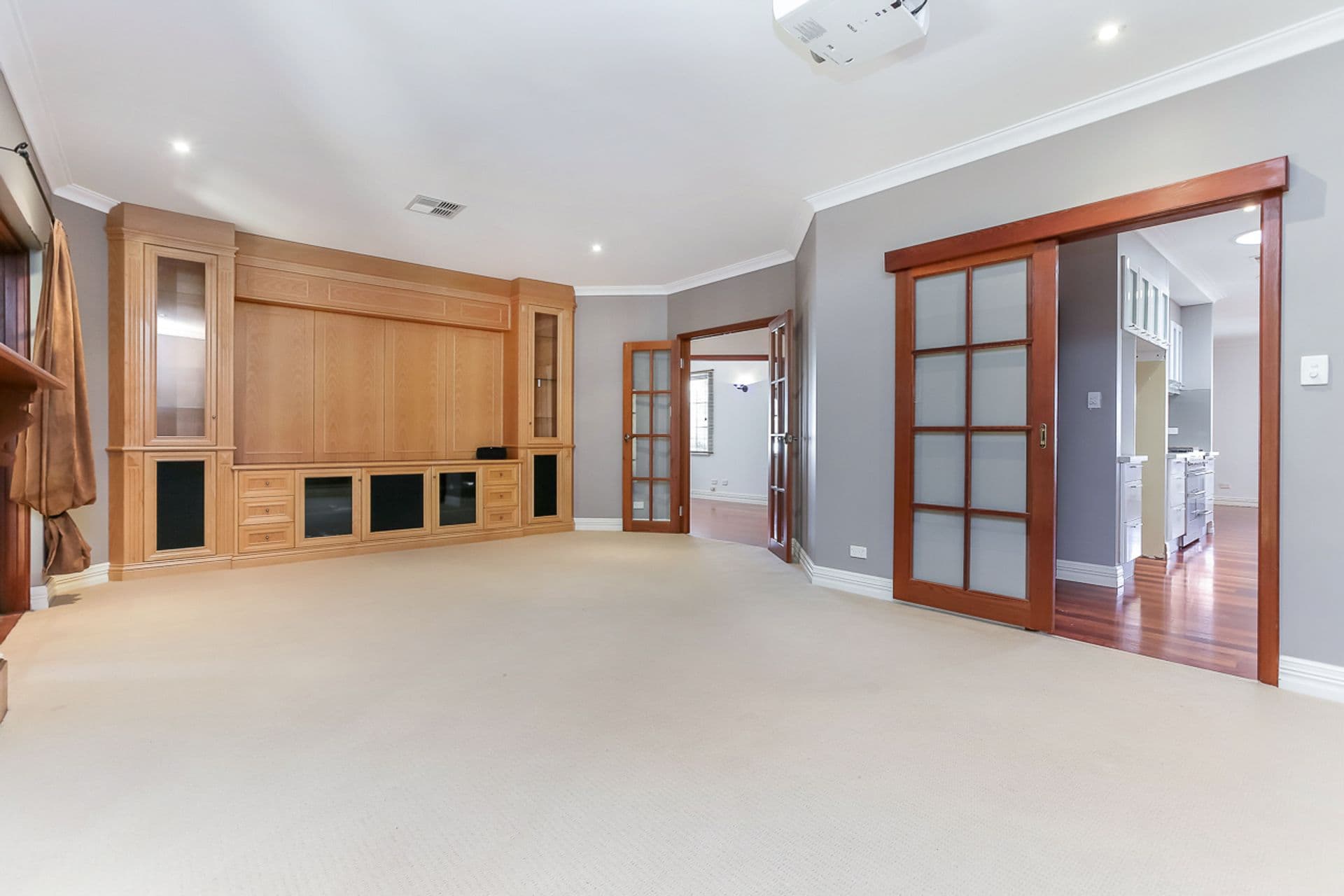9 Caldera Close, Mindarie, WA, 6030, Mindarie - Thumbnail 5