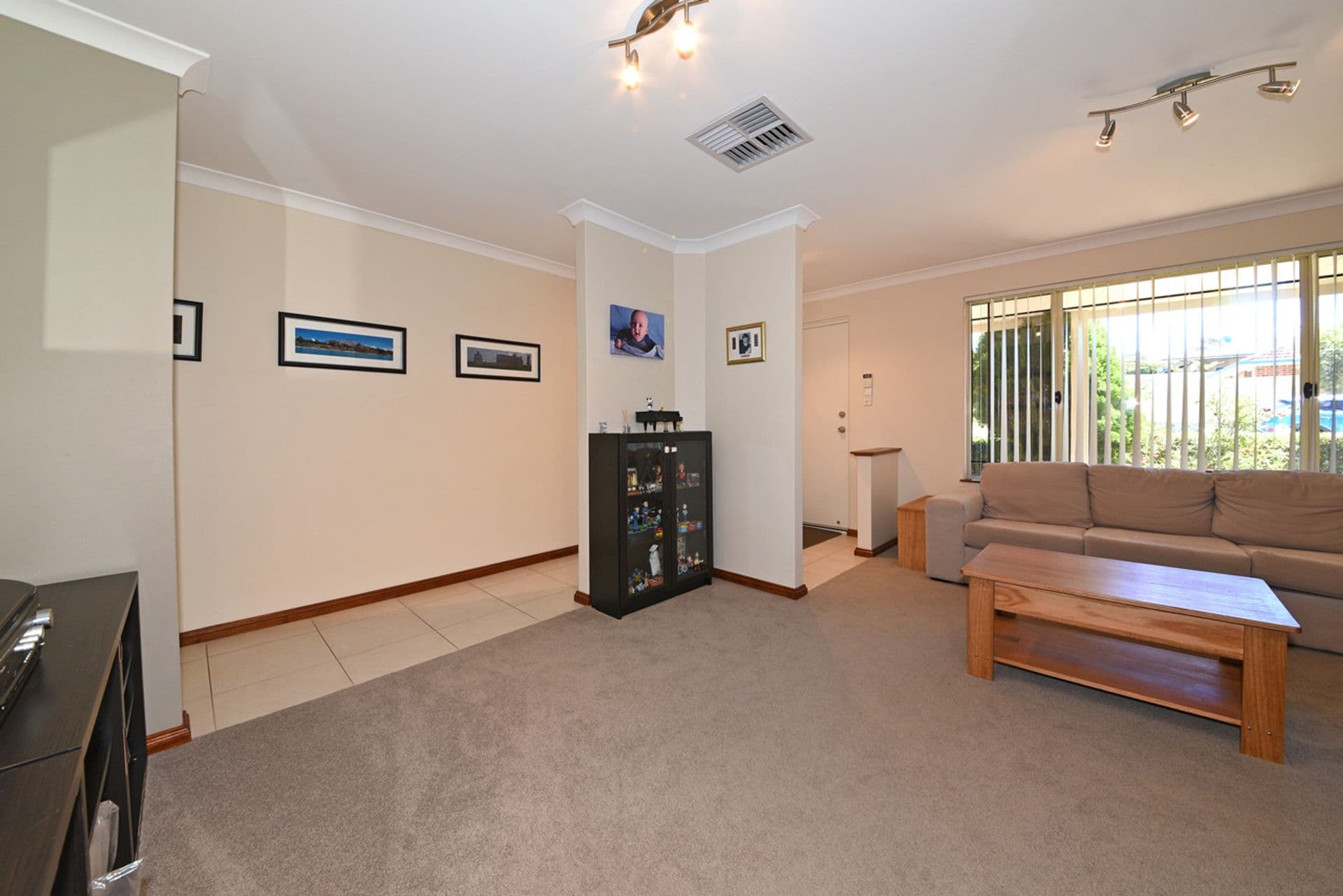 12 Dunfermline Way, Kinross, WA, 6028, Kinross - Thumbnail 5