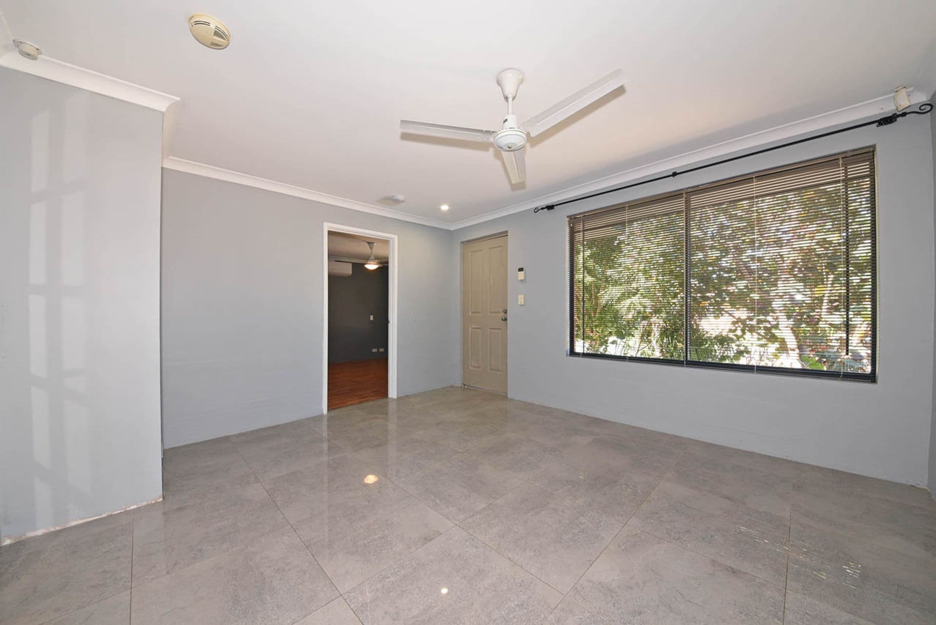 23 McCoy Place, Quinns Rocks, WA, 6030, Quinns Rocks - Thumbnail 5