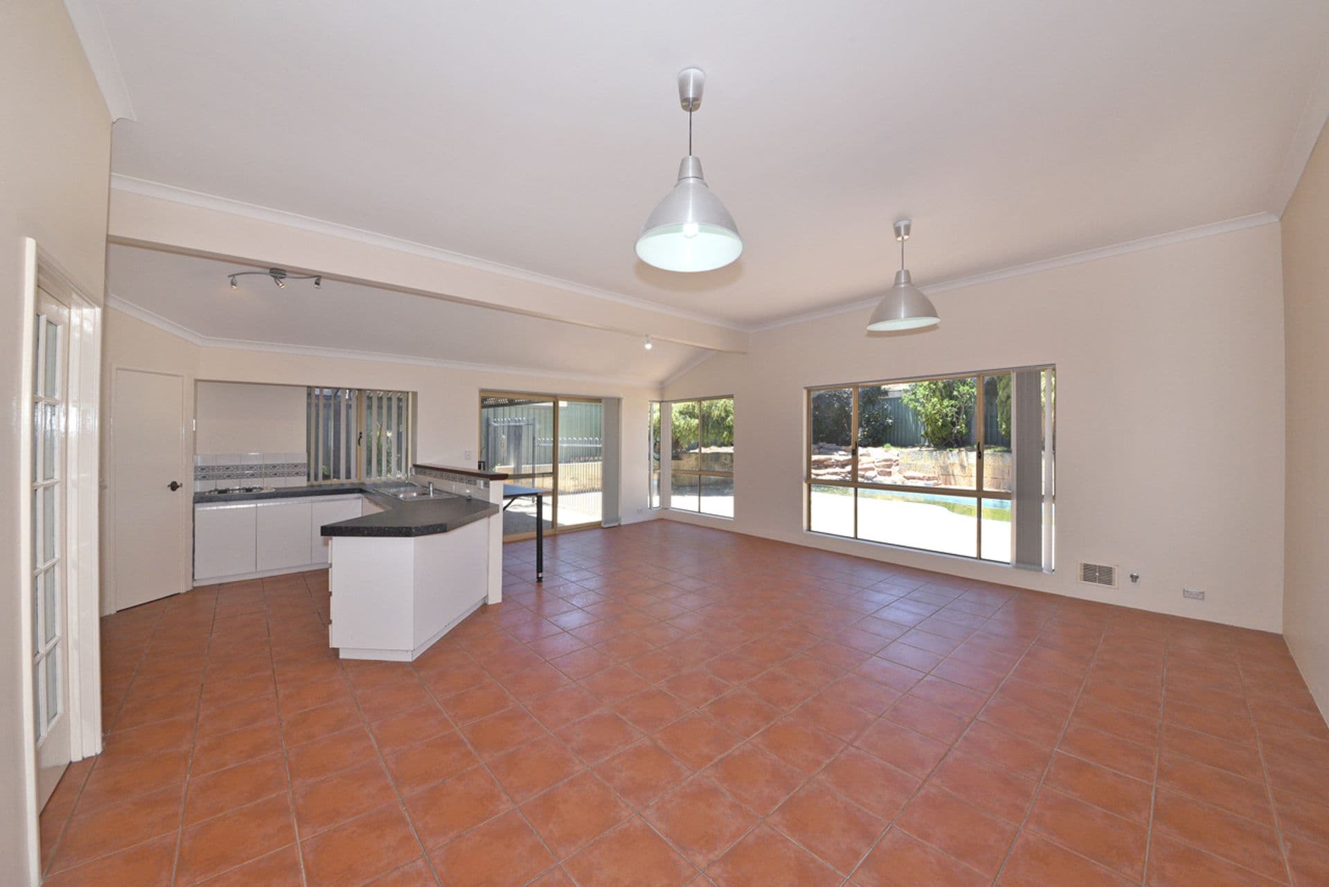 2 Elvina Rise, Clarkson, WA, 6030, Clarkson - Thumbnail 8