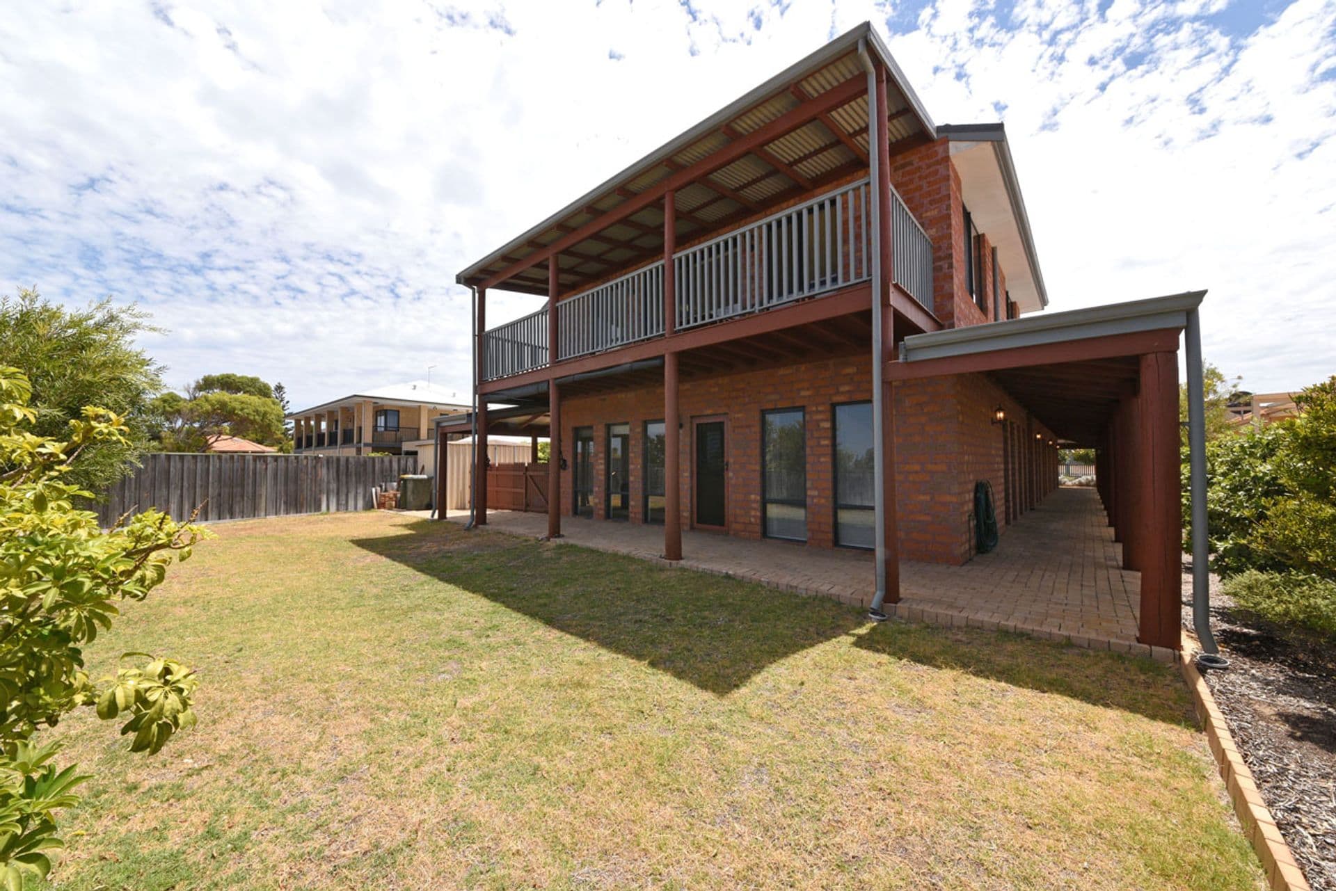 129 Lagoon Drive, Yanchep, WA, 6035, Yanchep - Thumbnail 2