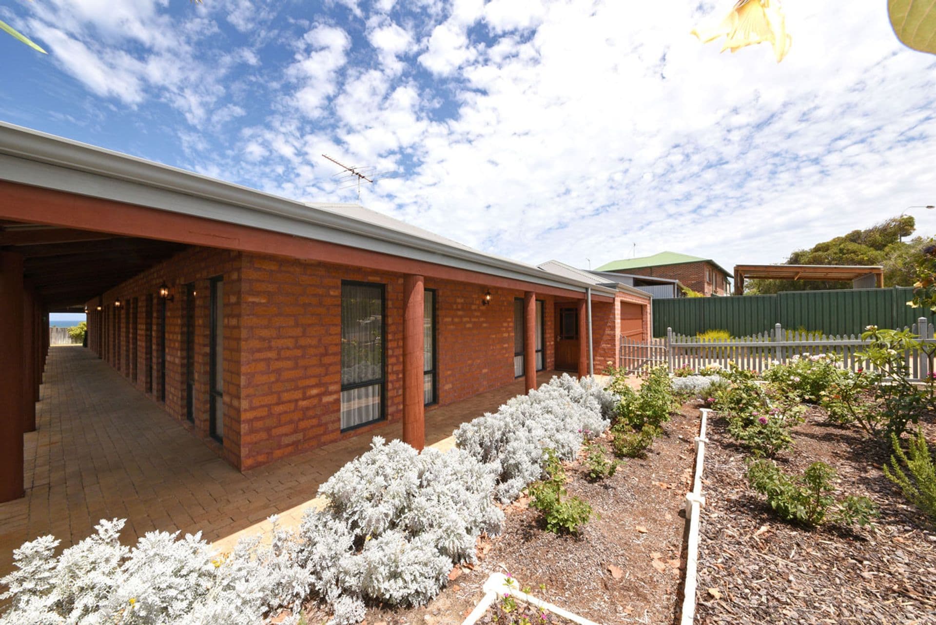 129 Lagoon Drive, Yanchep, WA, 6035, Yanchep - Thumbnail 3