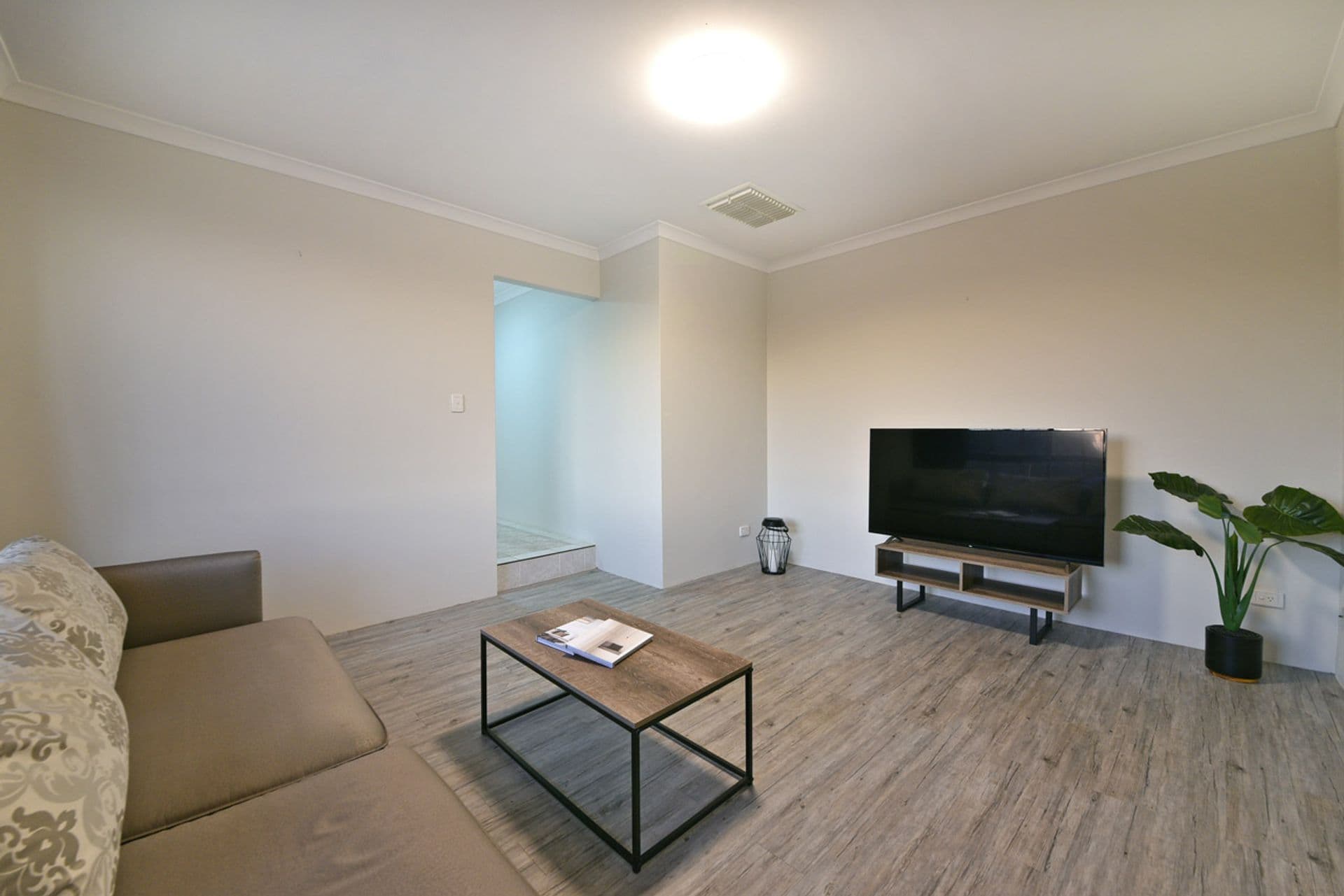 23 Stonehaven Parade, Kinross, WA, 6028, Kinross - Thumbnail 4