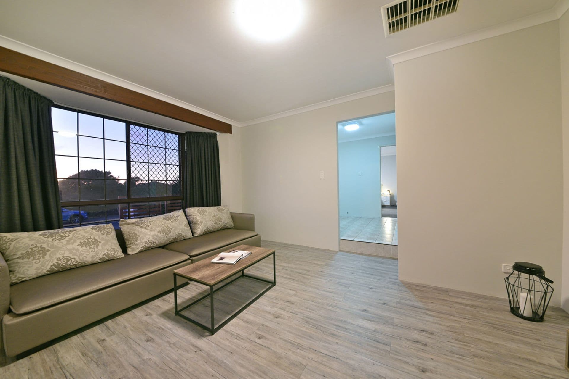 23 Stonehaven Parade, Kinross, WA, 6028, Kinross - Thumbnail 2