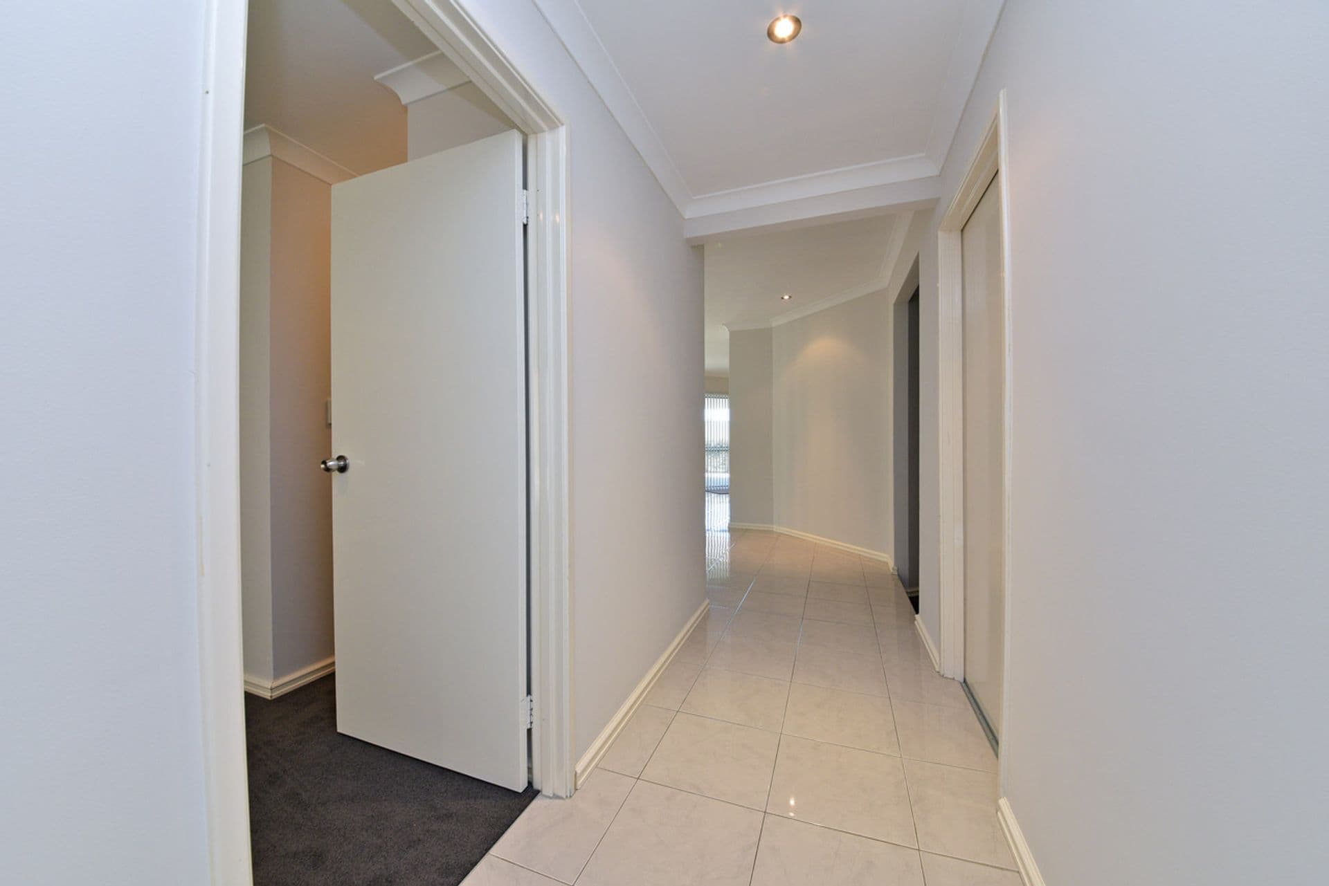 5 Lantern Way, Clarkson, WA, 6030, Clarkson - Thumbnail 2
