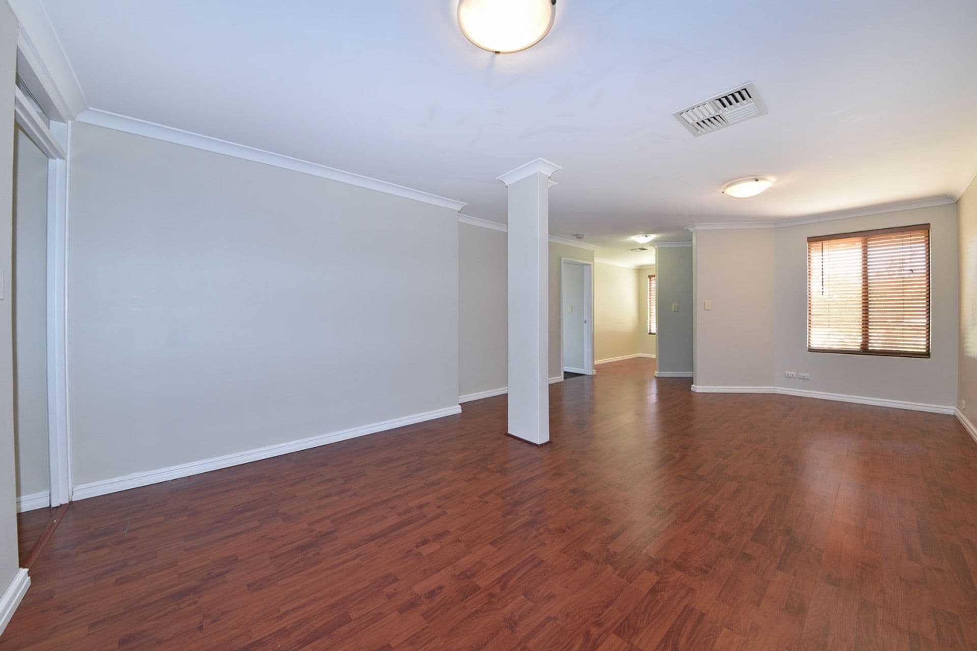 5 Adelong Circuit, Merriwa, WA, 6030, Merriwa - Thumbnail 3