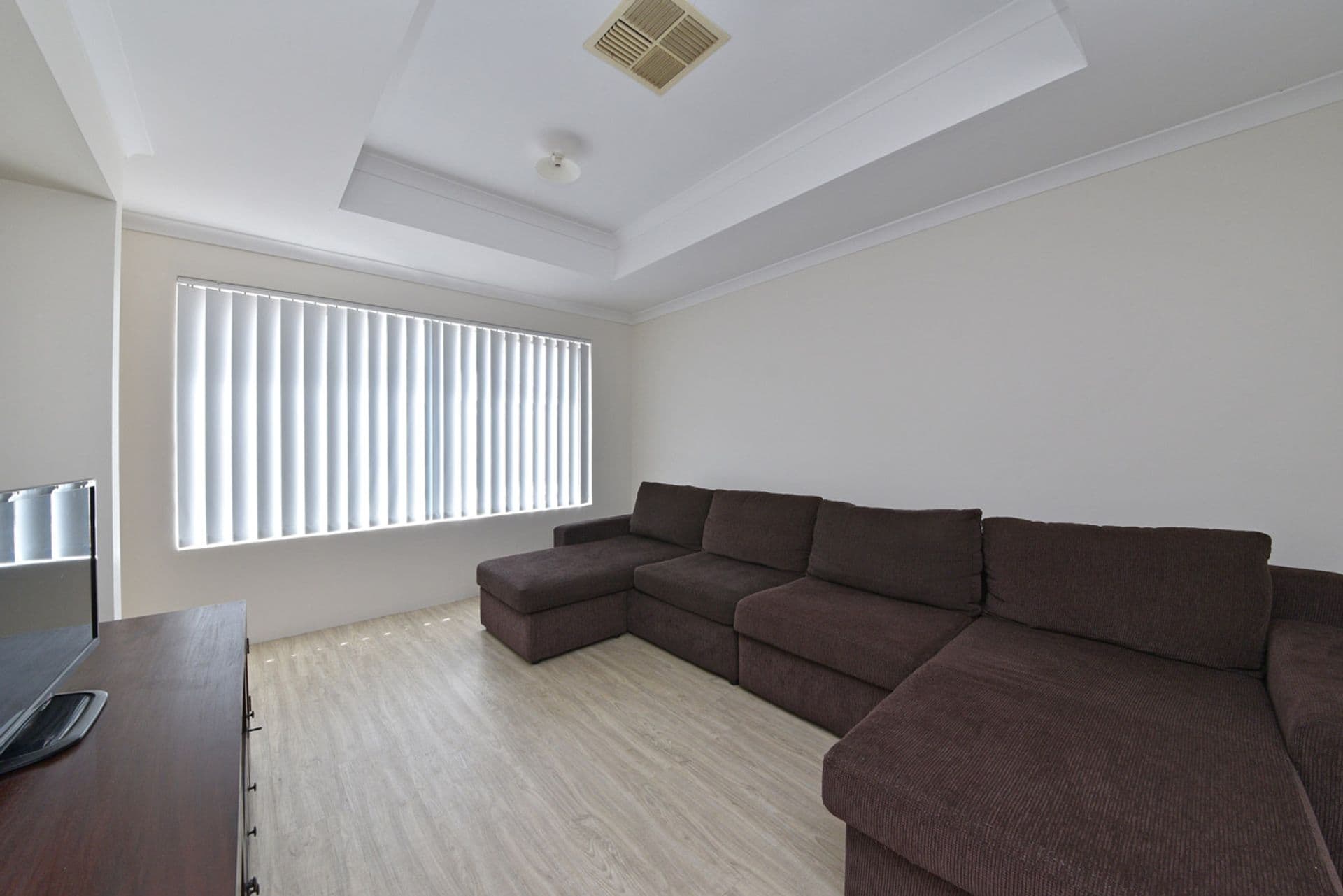 7 Yaroomba Place, Clarkson, WA, 6030, Clarkson - Thumbnail 4