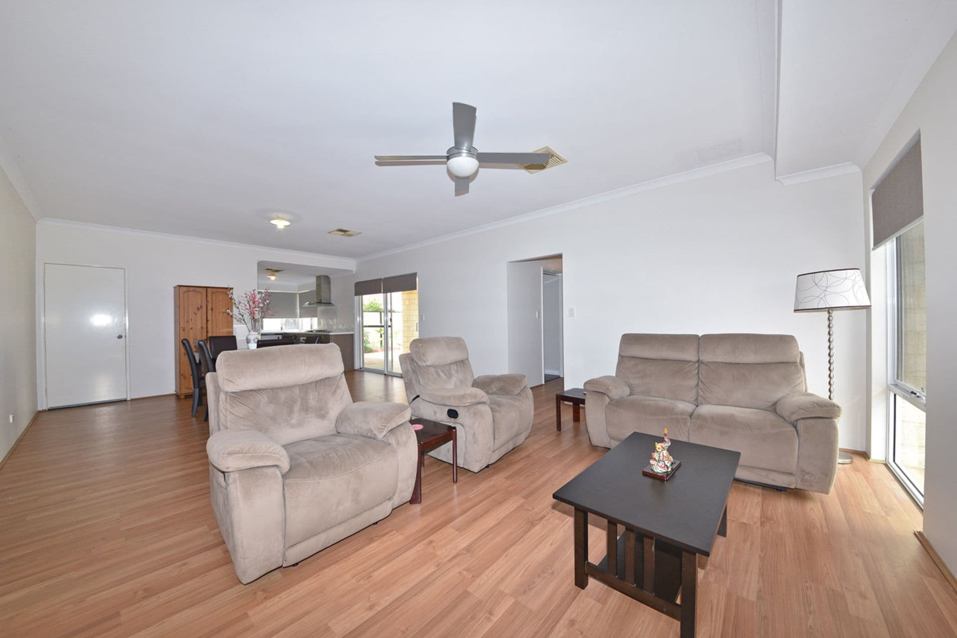 7 Yaroomba Place, Clarkson, WA, 6030, Clarkson - Thumbnail 8