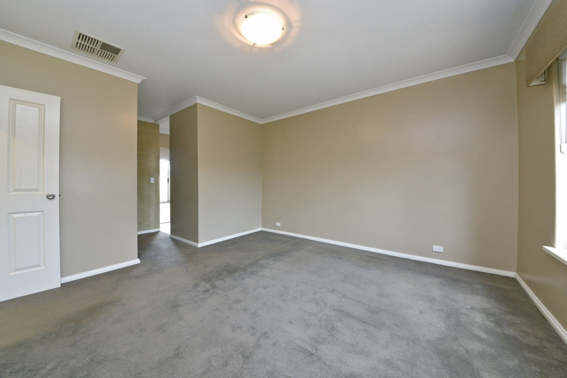 8 Lampeter Road, Butler, WA, 6036, Butler - Thumbnail 6