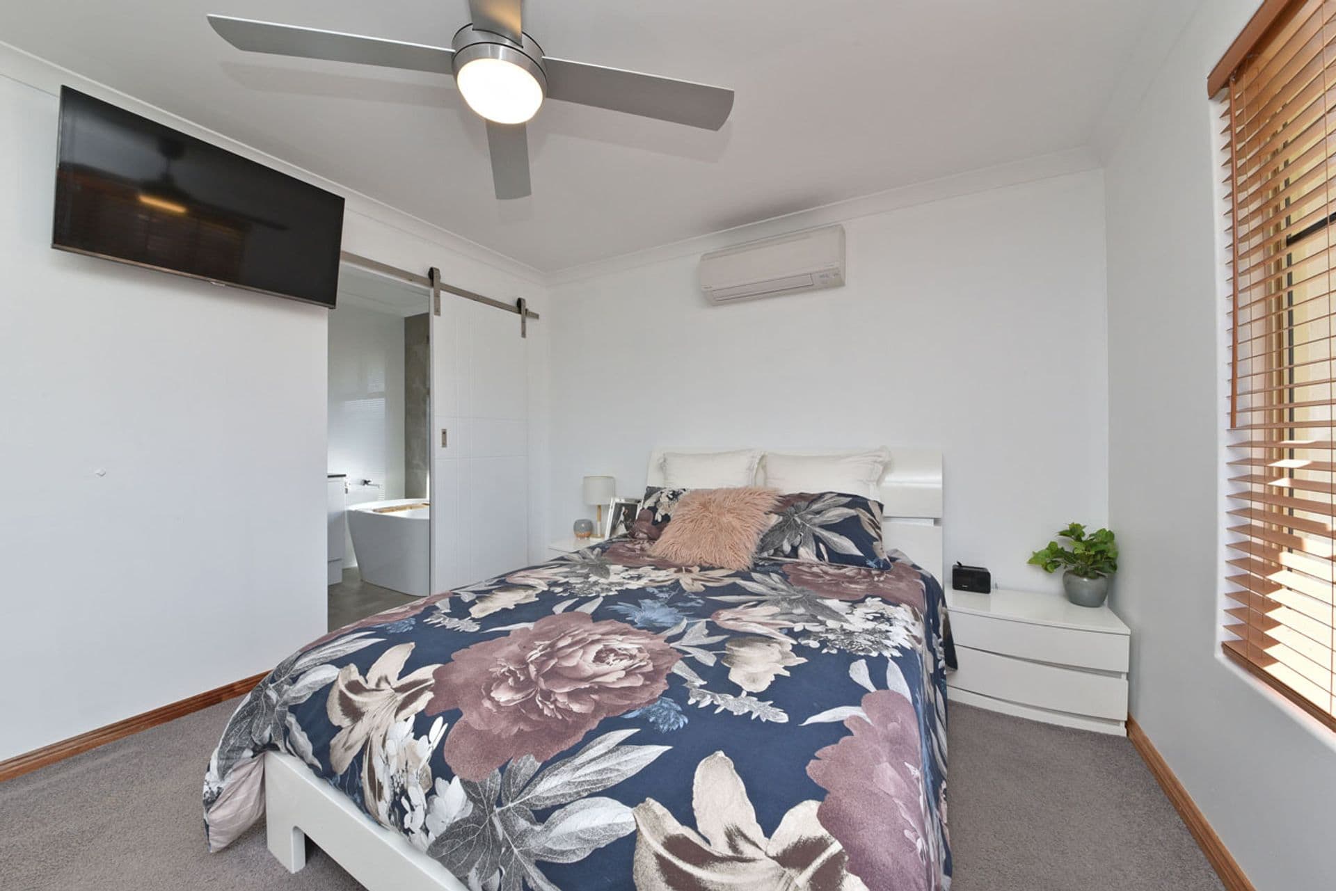 6 Ormiston Gardens, Clarkson, WA, 6030, Clarkson - Thumbnail 7