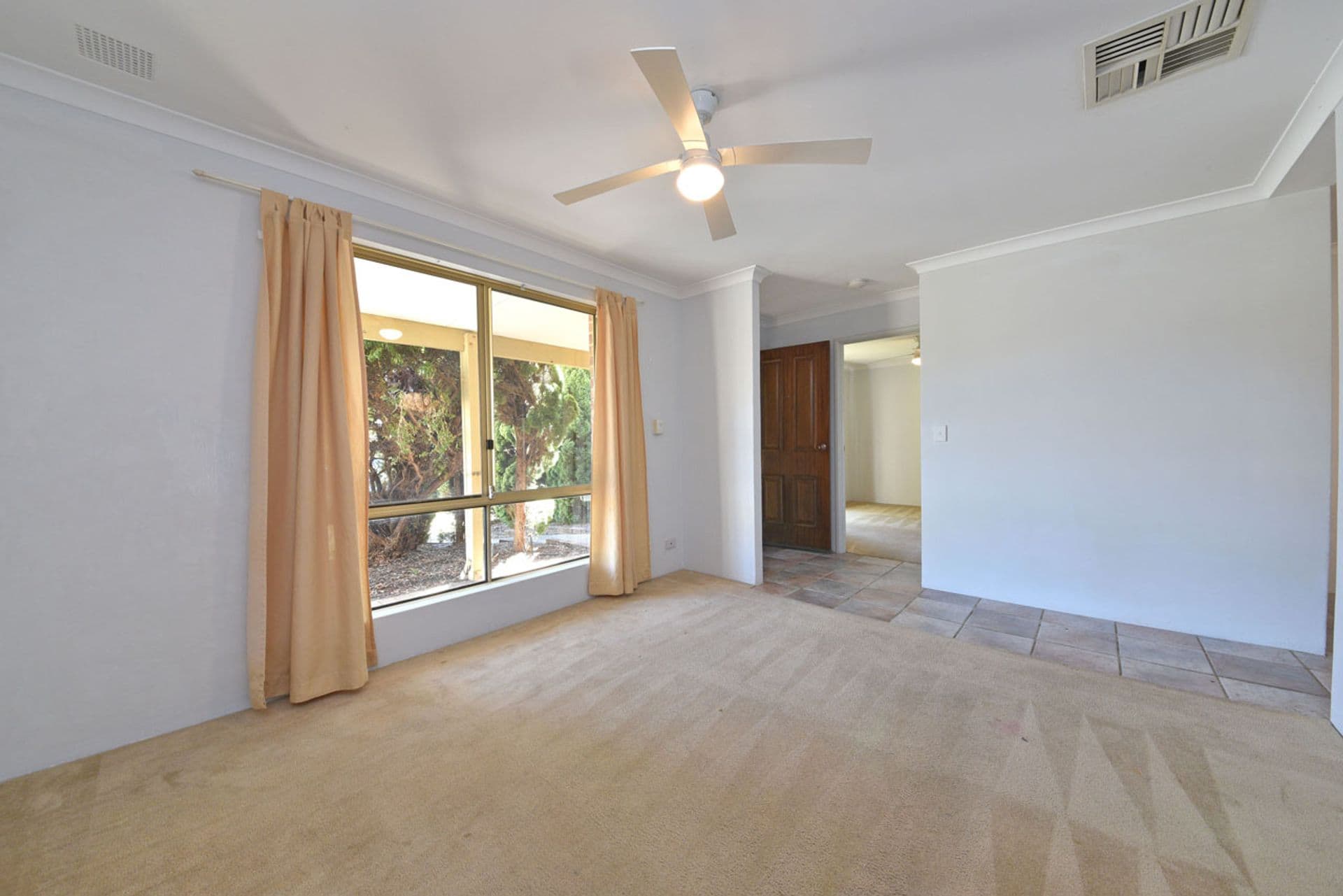 12 Calabar Court, Merriwa, WA, 6030, Merriwa - Thumbnail 3