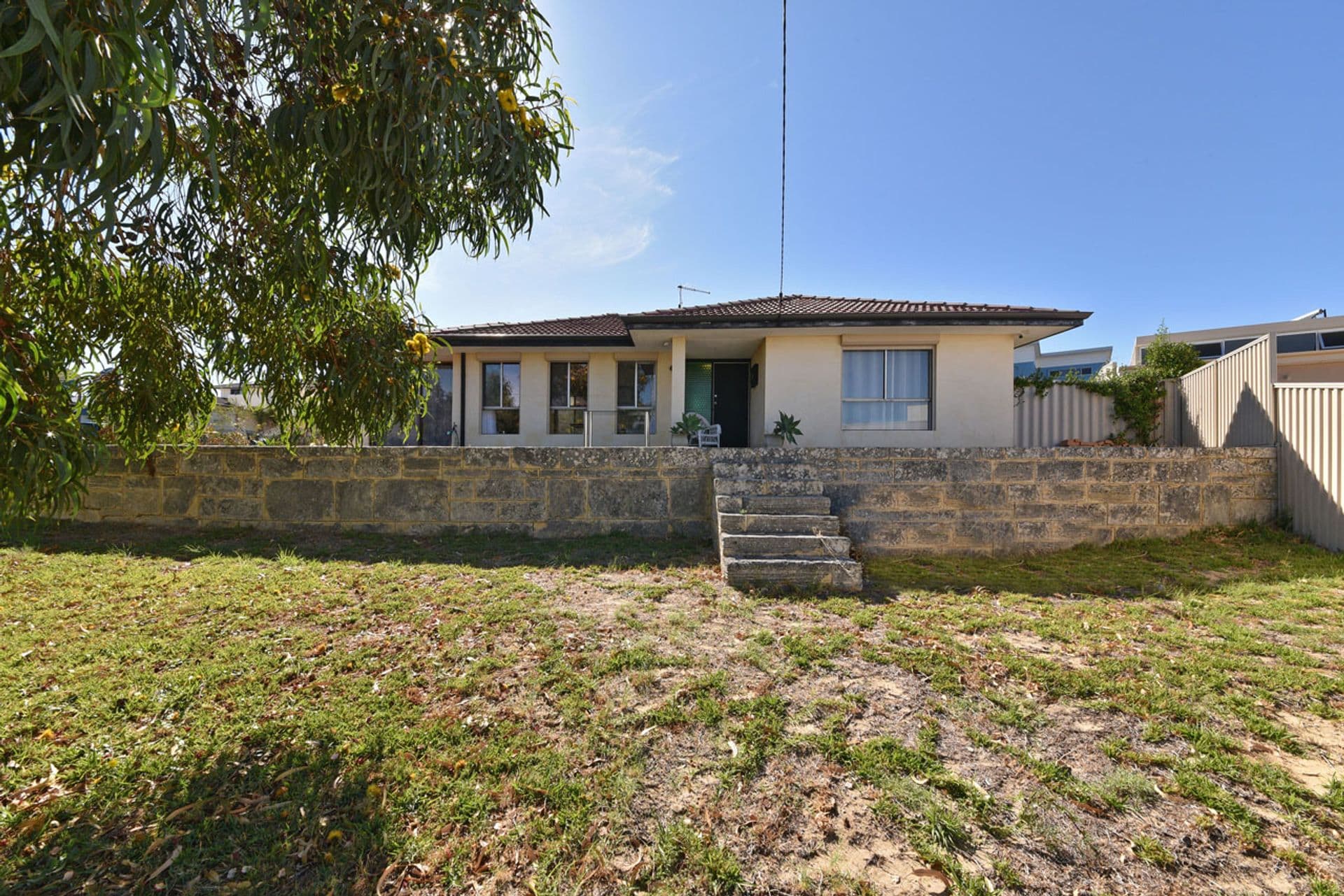 4 White Road, Quinns Rocks, WA, 6030, Quinns Rocks - Image 1