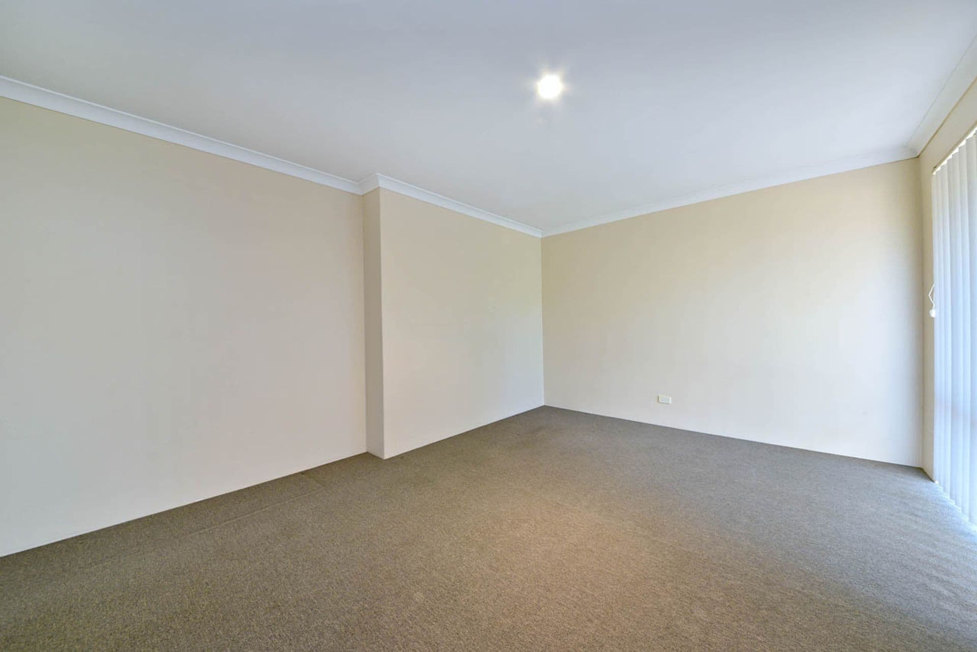 72 Waring Green, Clarkson, WA, 6030, Clarkson - Thumbnail 3